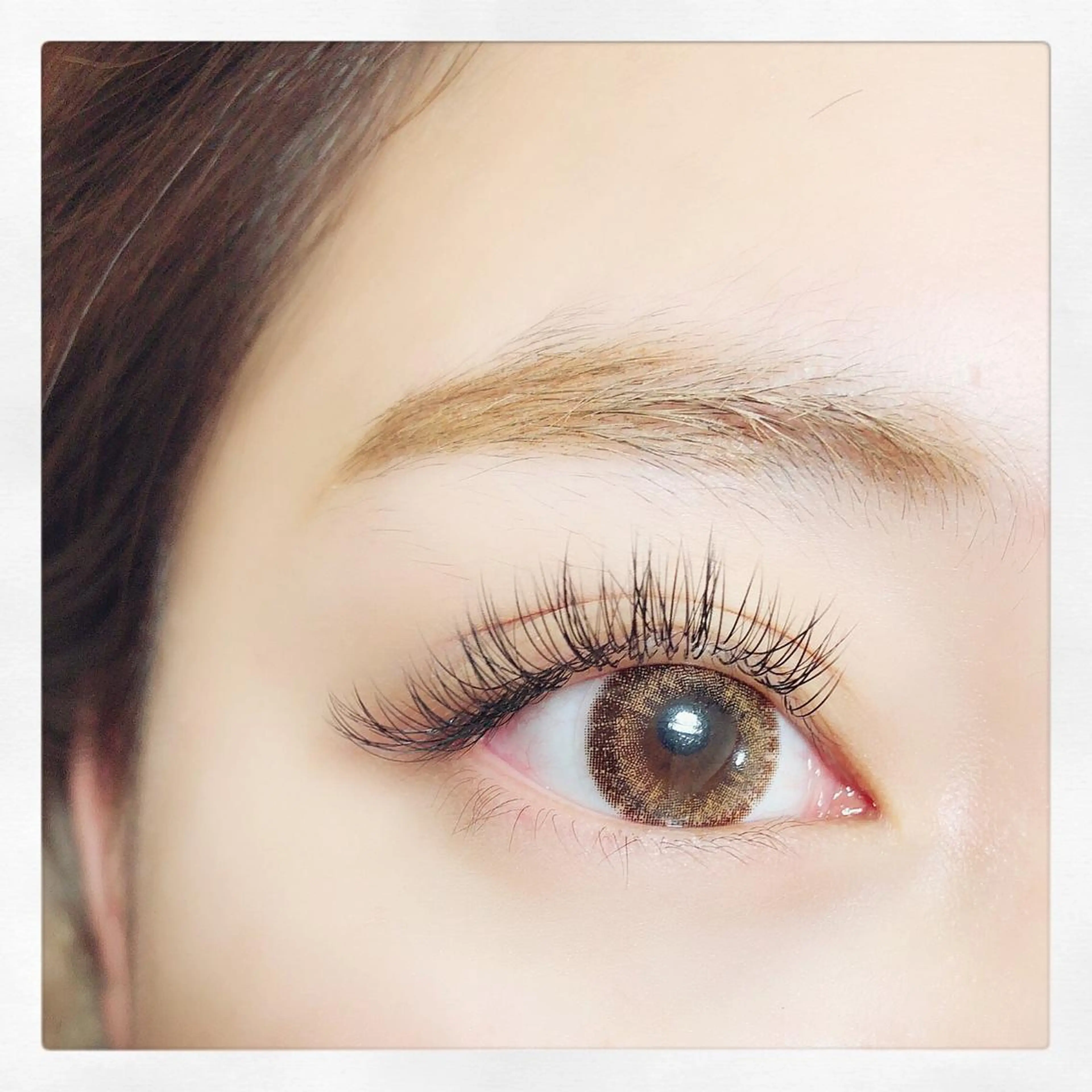 マツエク・マツパ フラットラッシュ ボリュームラッシュ マツエク 糸賀 史織のマツエク・マツパデザイン