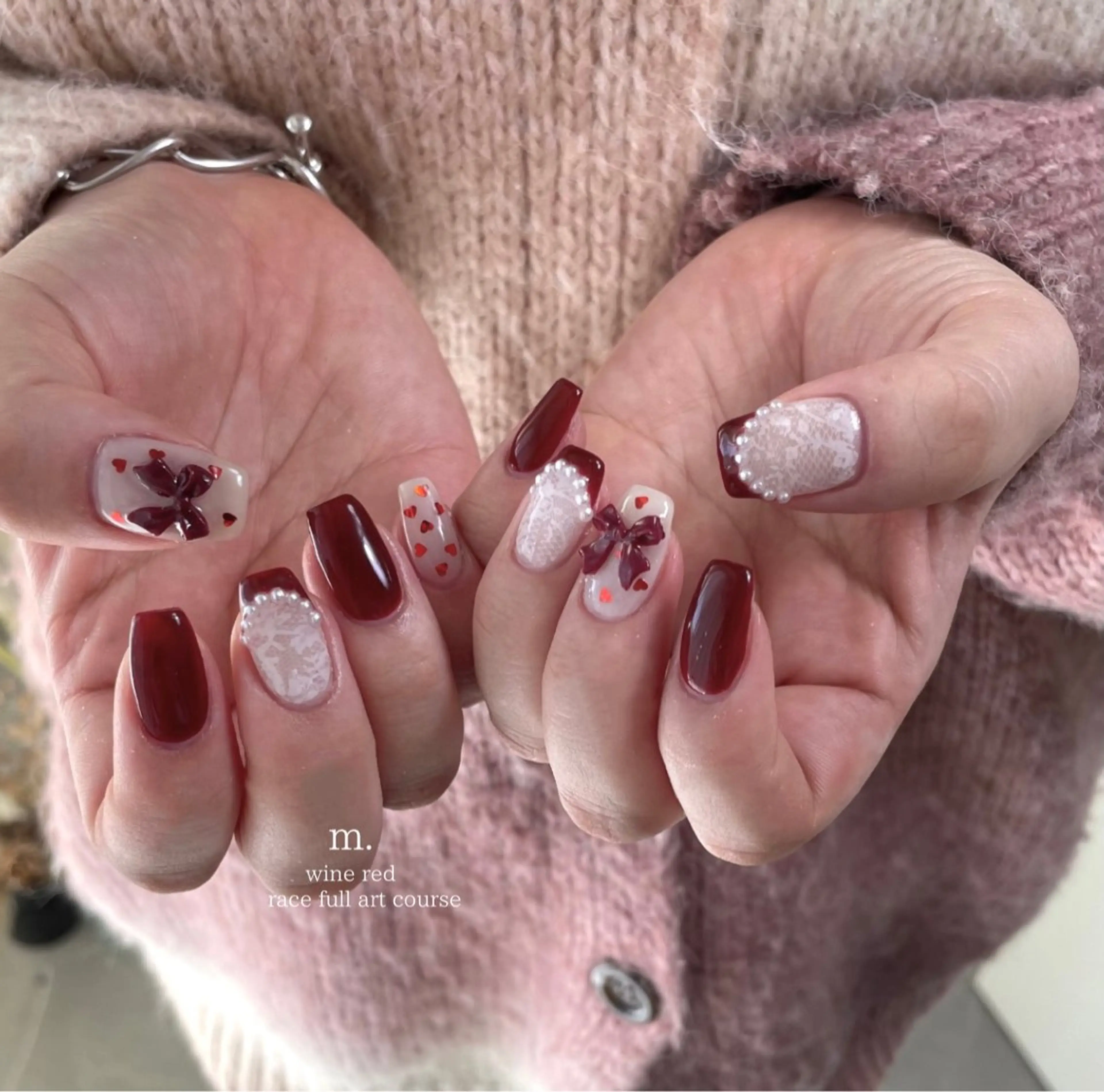 ネイル 韓国ネイル レース 赤色 リボン 冬ネイル フットネイル m.nail salonのネイルデザイン
