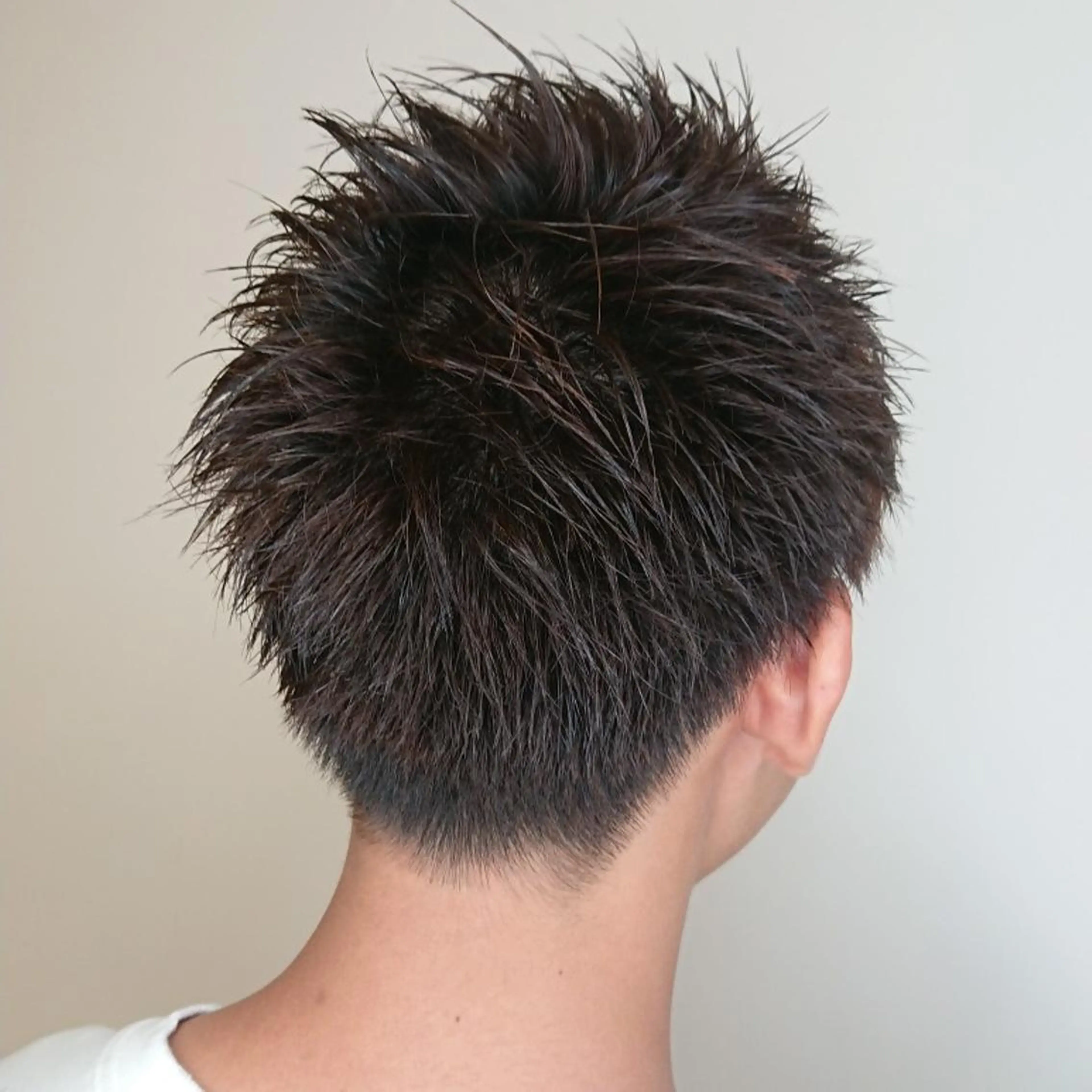 メンズ カラー パーマ ヘアアレンジ ブリーチ/ヘアケア/ 艶髪/イギチハルのヘアスタイル