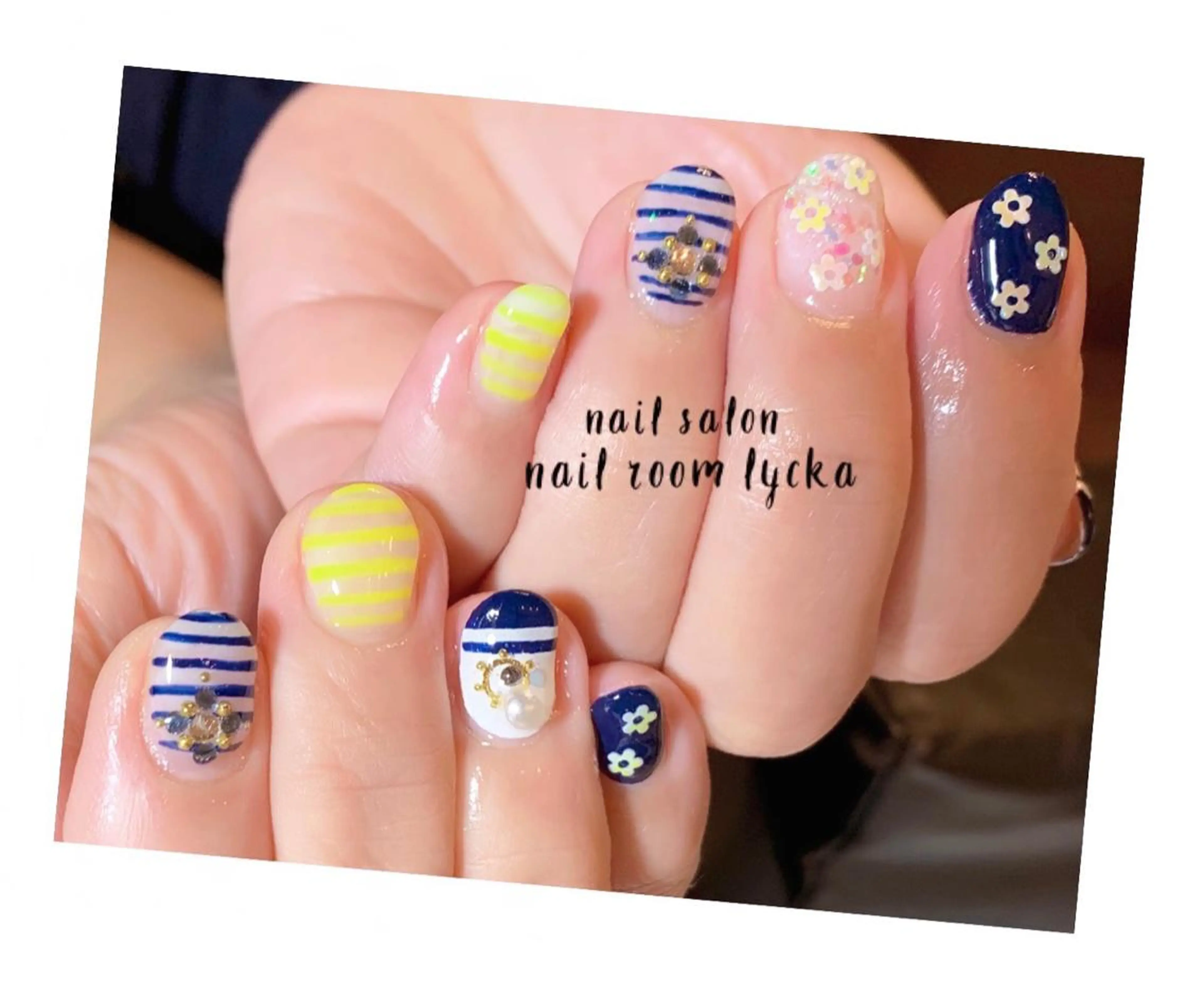 ネイル ﾈｲﾙﾙｰﾑﾘｯｶ 𝐦𝐚𝐲𝐮のネイルデザイン