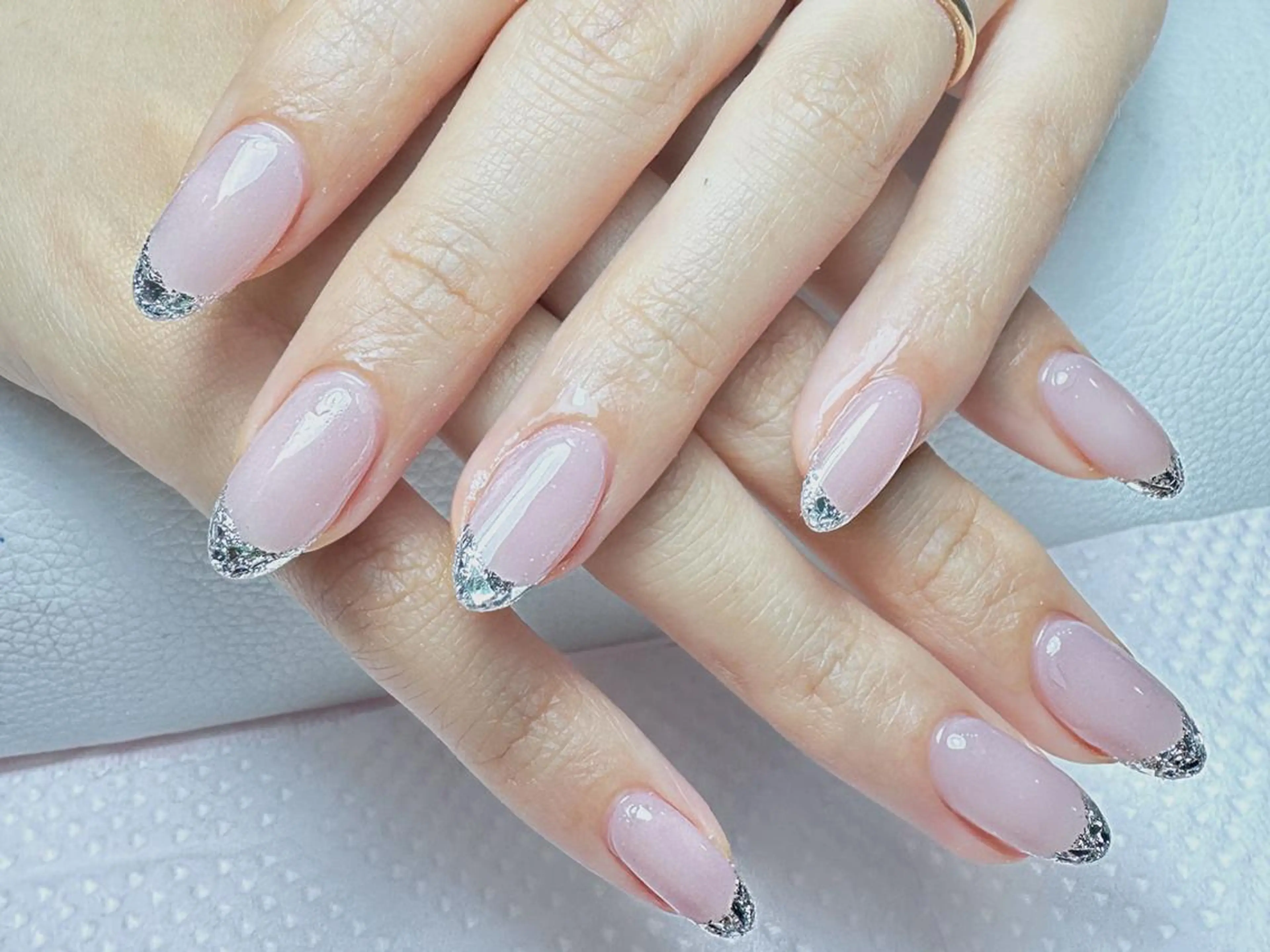 ネイル Elegantb eautyトウのネイルデザイン