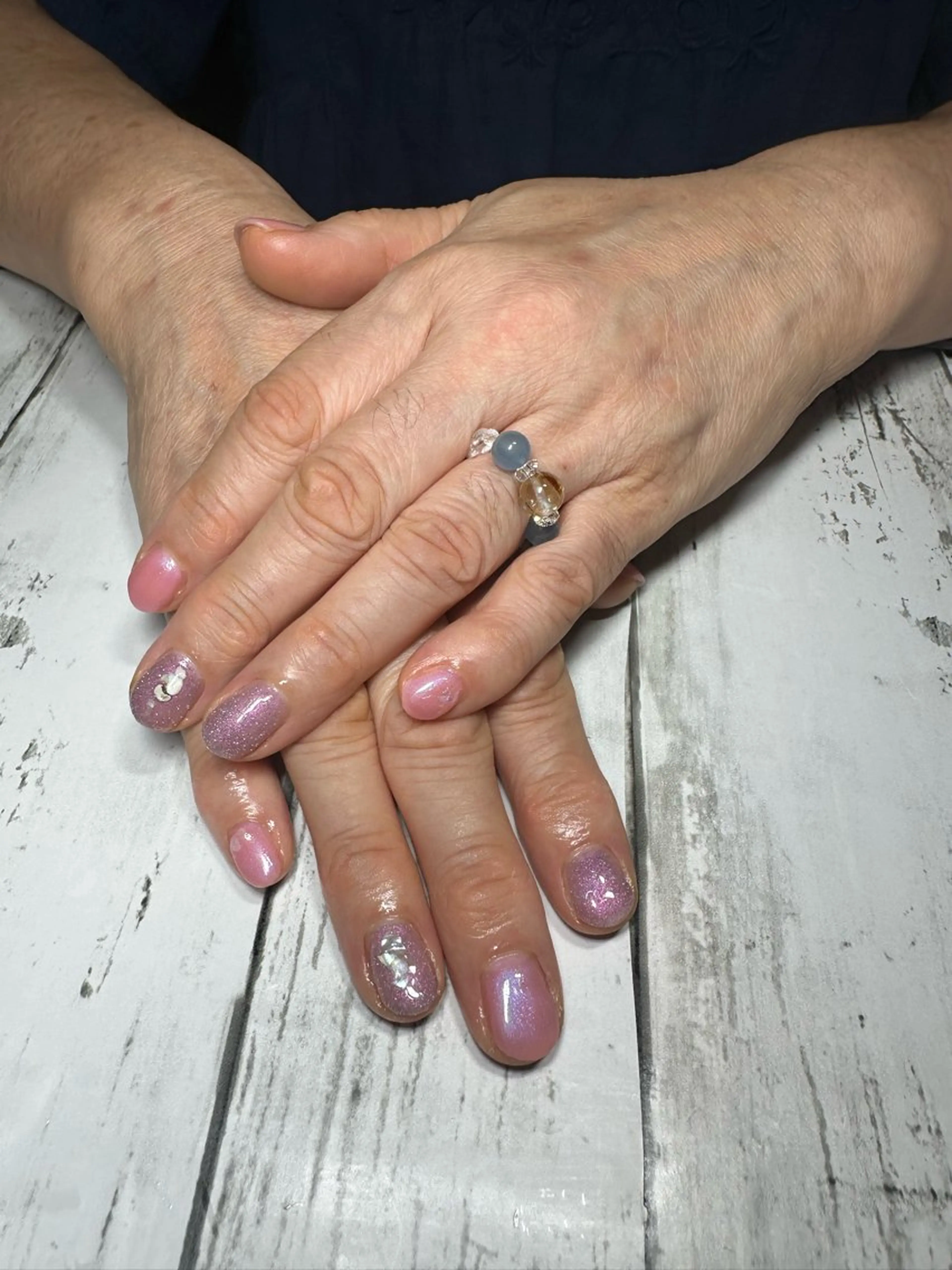 ネイル e.nail所属・🍎吉田 恵里🍎のネイルデザイン