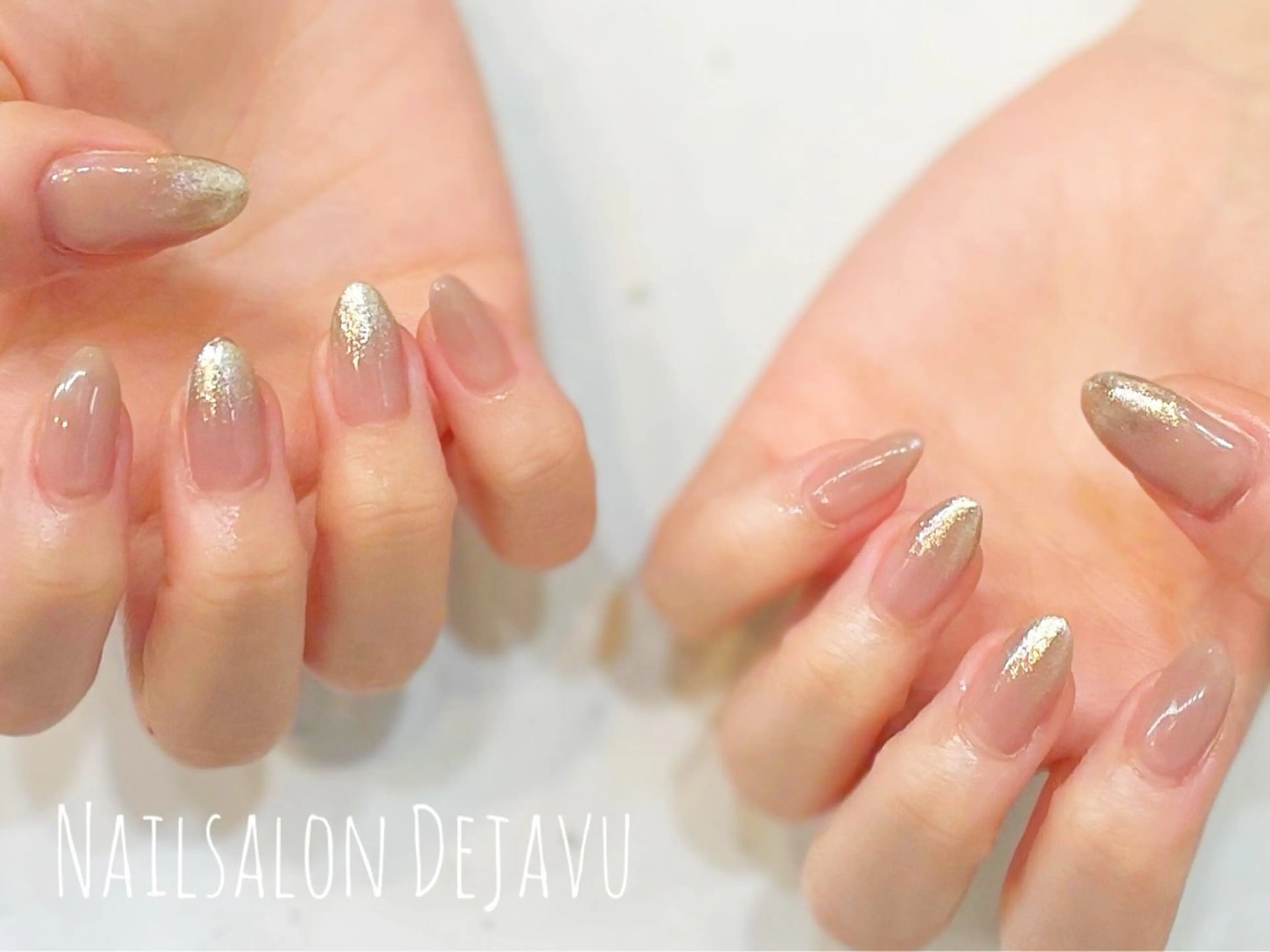 ネイル グラデーション ラメ(グリッター) ラメグラデーション ハンドネイル Dejavu所属・Nail salon Dejavu 🌿のネイルデザイン