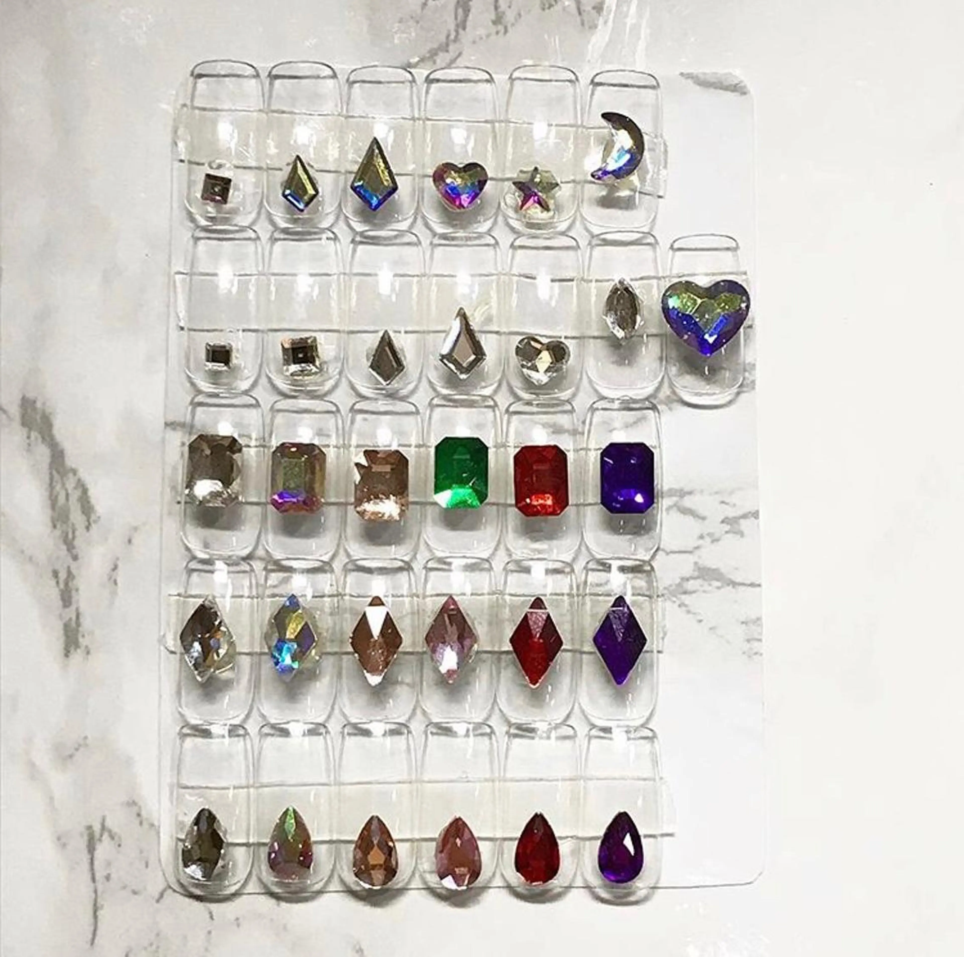 ネイル 渋谷ビュレネイル Kaoruのネイルデザイン