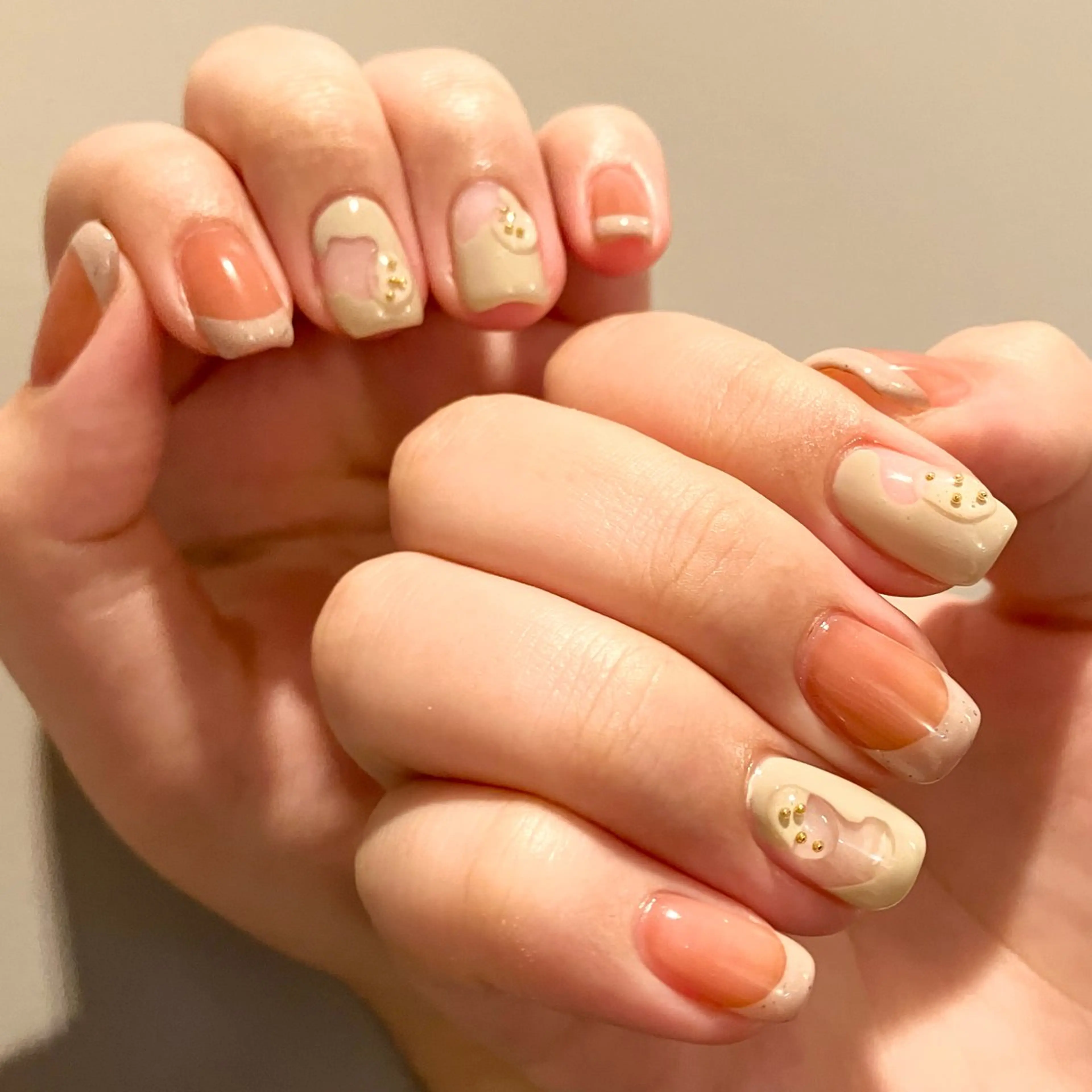 ネイル ハンドネイル ウシク ミユキのネイルデザイン