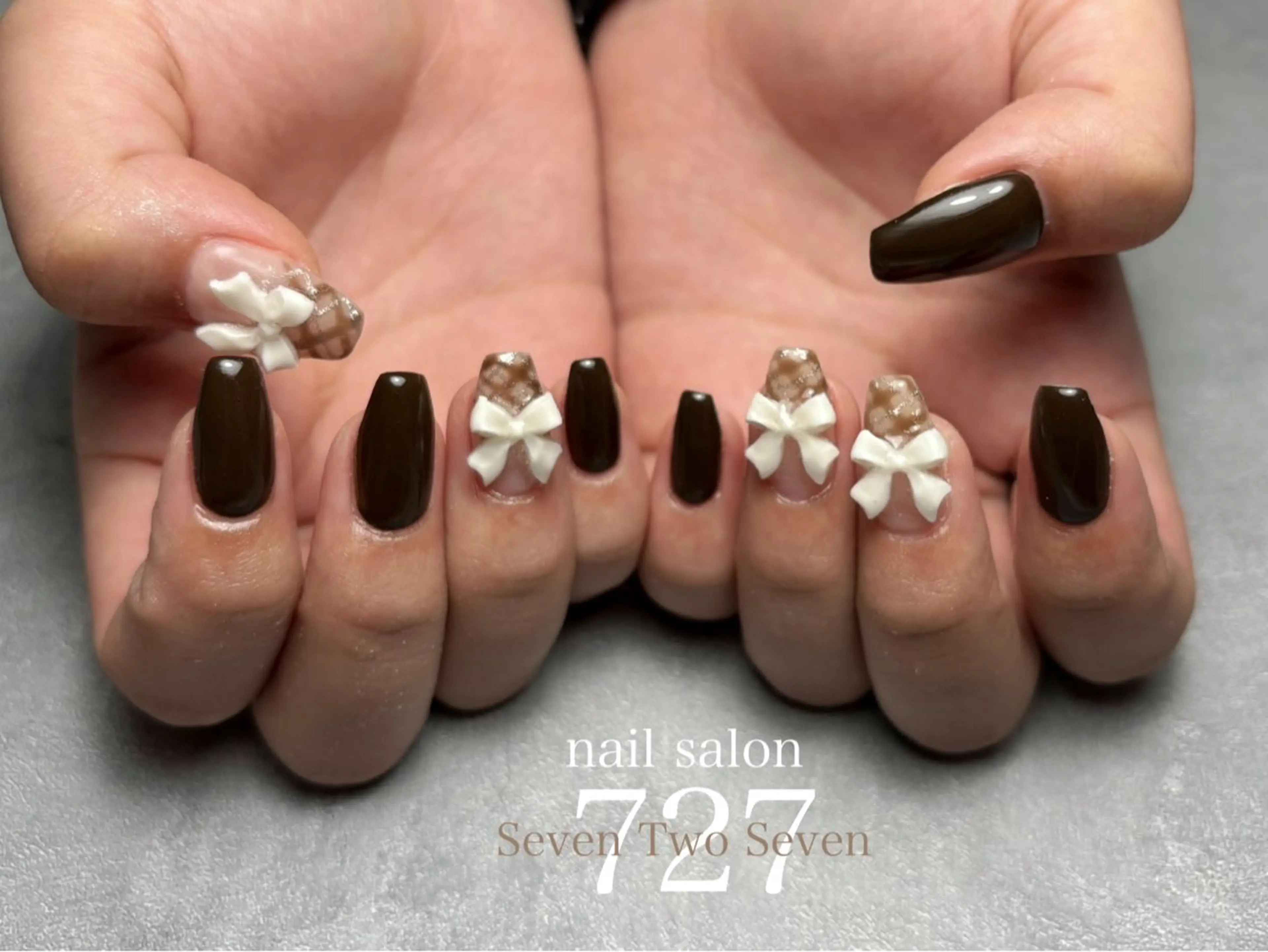 ネイル フットネイル 727 nailのネイルデザイン