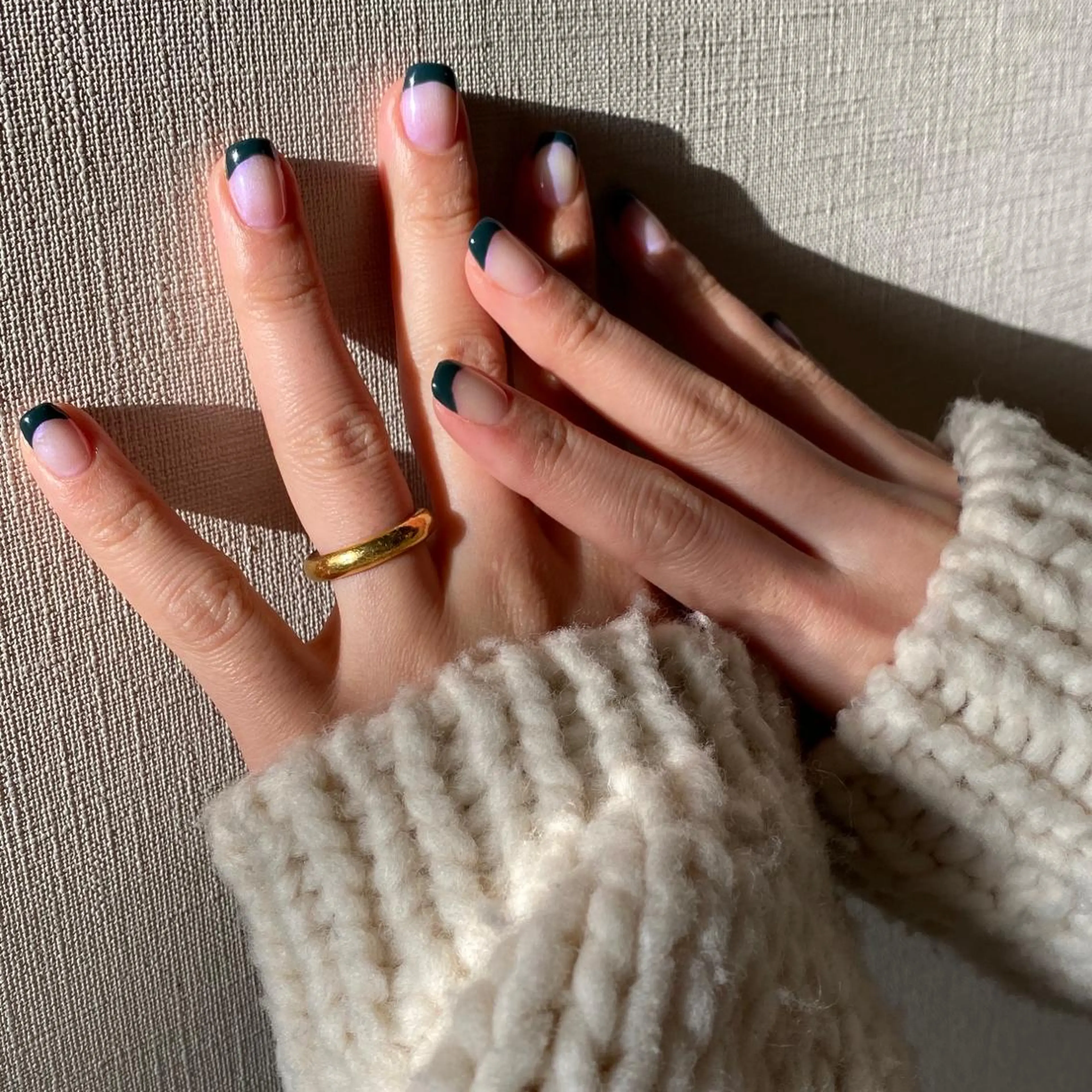 【すぐ予約直前限定】フレンチネイル（オフあり）の写真