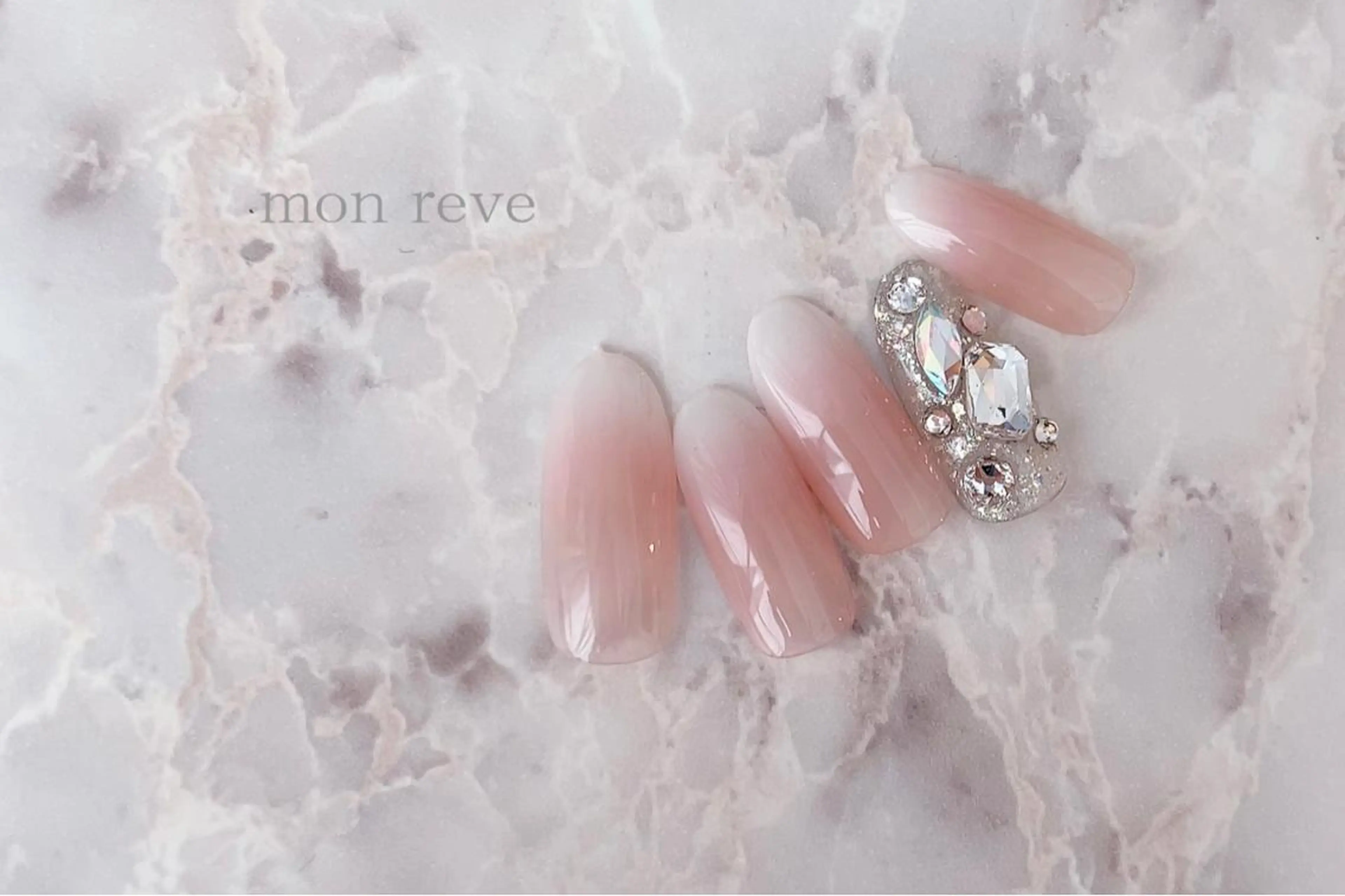 【ご新規様オフ無料】maogelデザイン(オフ有り)の写真