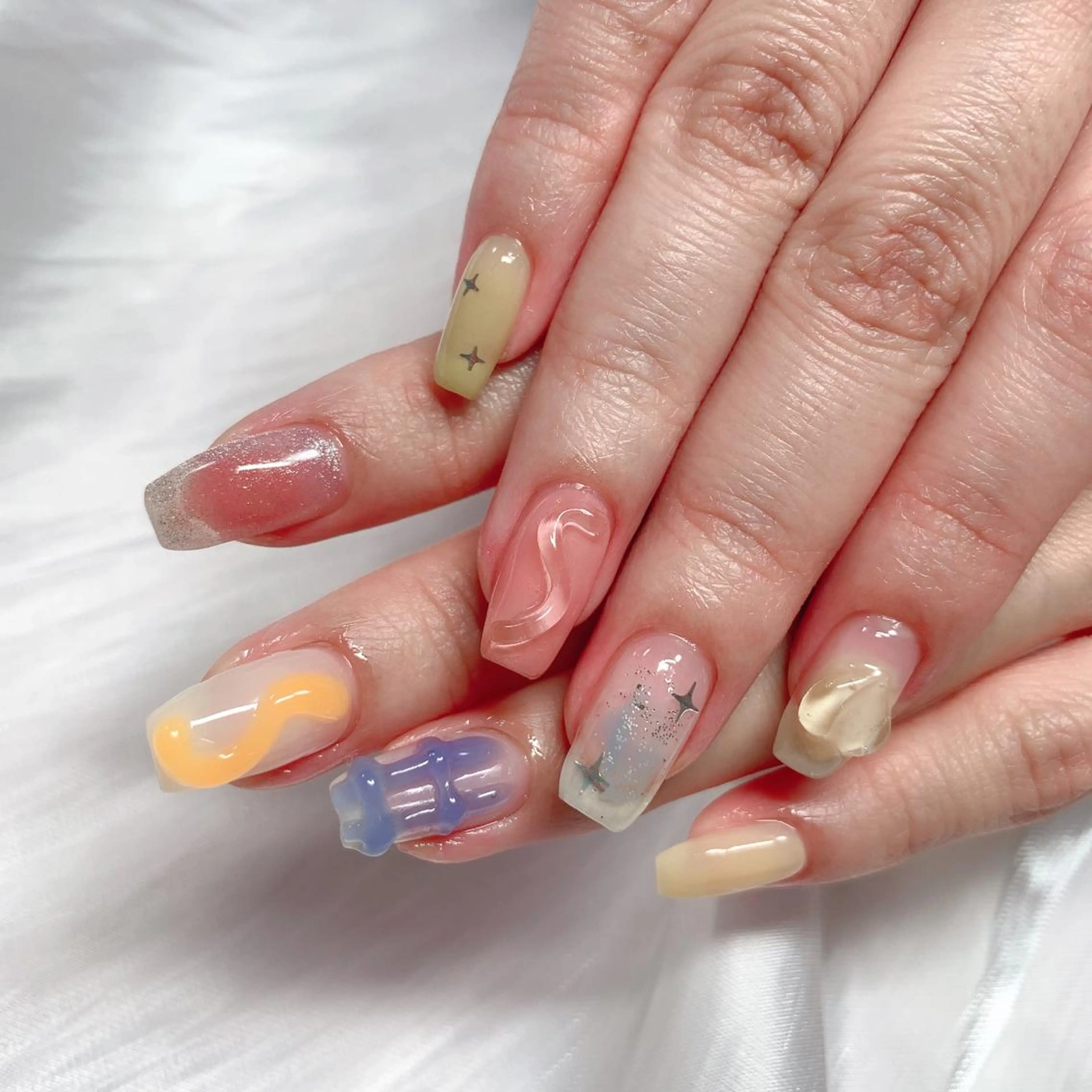 ネイル 💅ネイルハウス🏡 🎀TOMO🎀のネイルデザイン