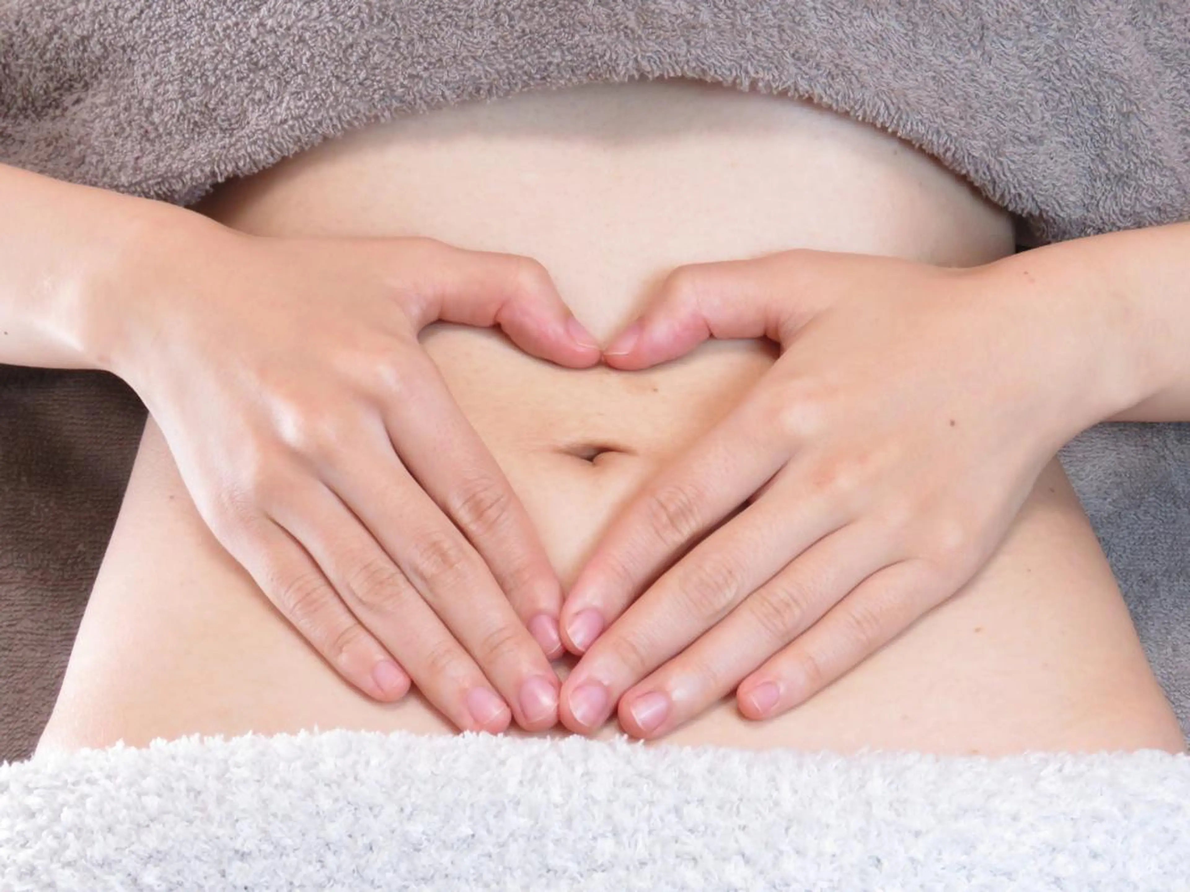 【お身体の不調に◎】美腸マッサージ+ドライヘッドスパ(デコルテ付)45分🏝️便秘解消/内蔵活性♪ホットアイマスク付の写真