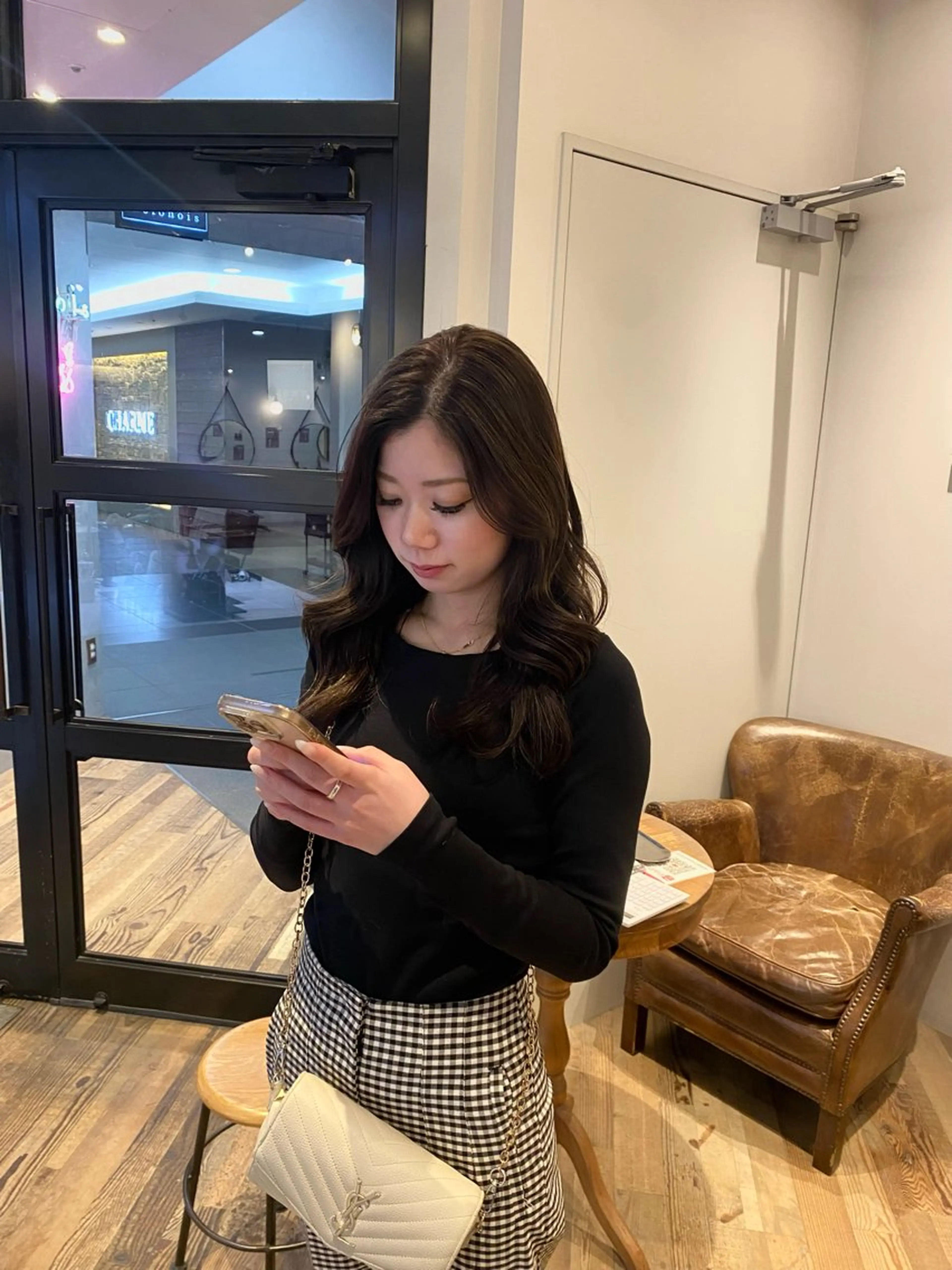 ロング カラー ハイライトカラー ハイライト lolonois梅田 rami🎀のヘアスタイル