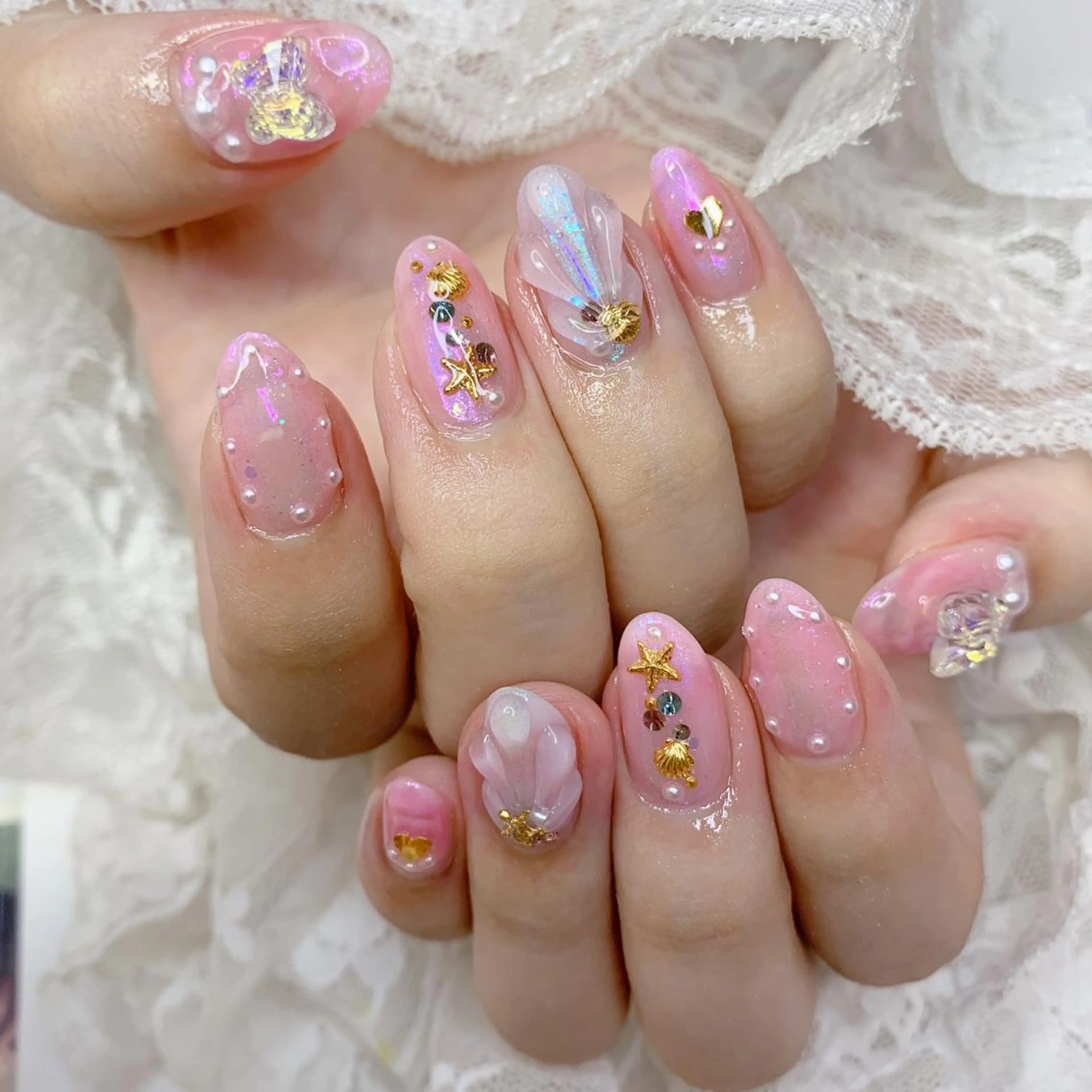 ネイル ハンドネイル La neige* yuki 🥯🍑のネイルデザイン