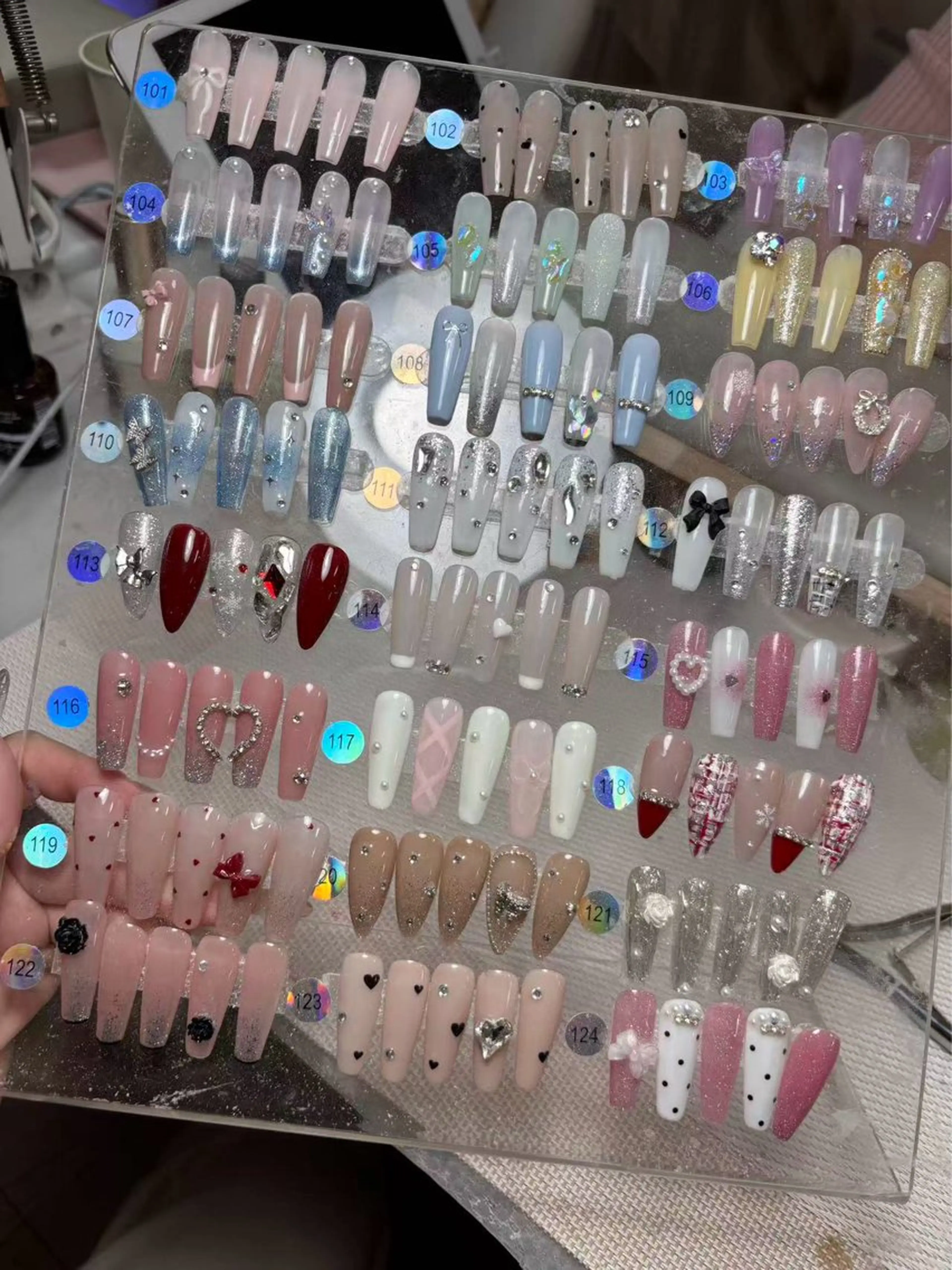 10本チップ長さだし+定額デザイン「ジェルオフ無料」の写真