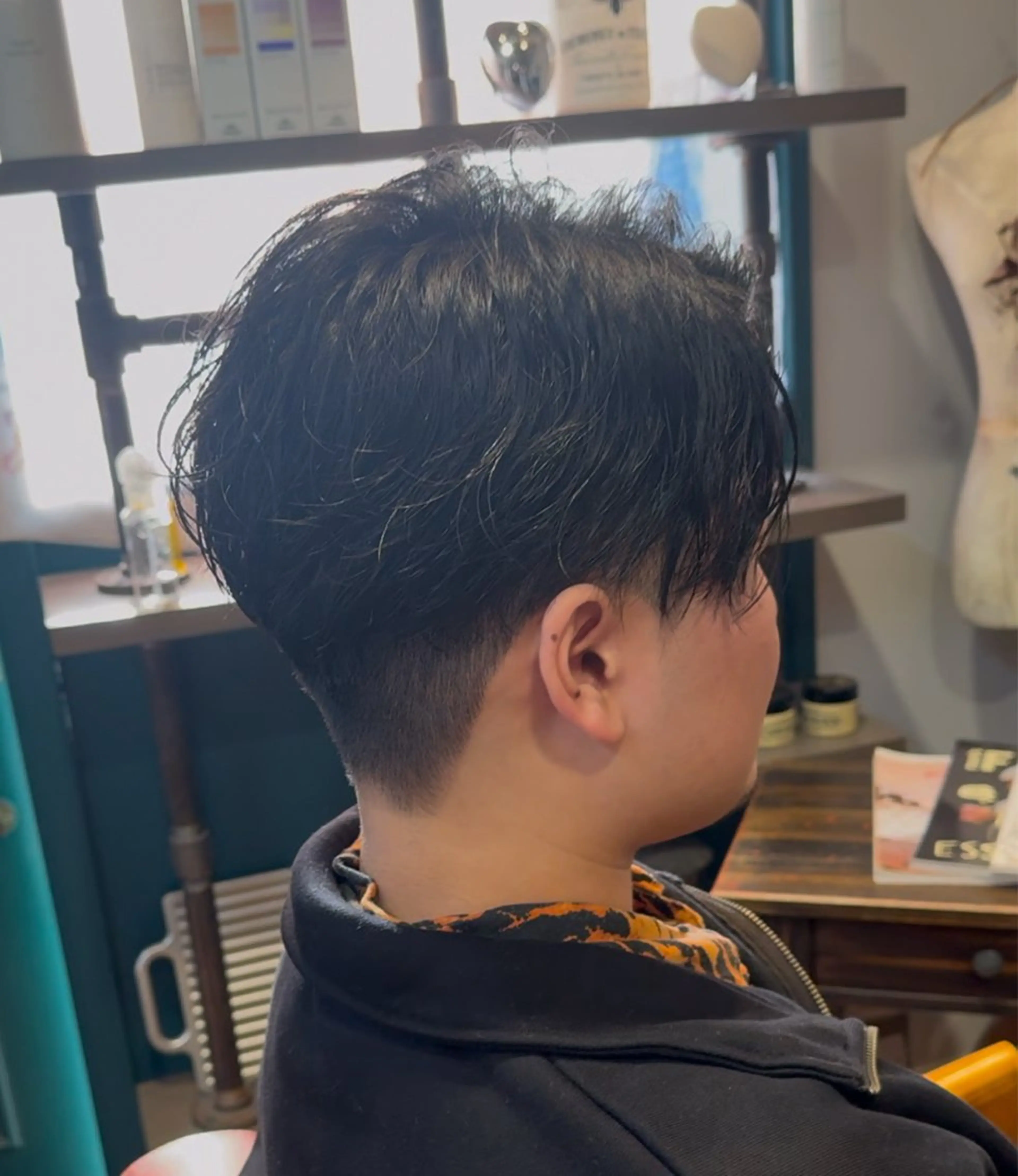 ショート パーマ ヘアアレンジ メンズ カット パーマ ヘッドスパ ヘアセット HAIR STUDIO  buzz所属・金子 富士のヘアスタイル