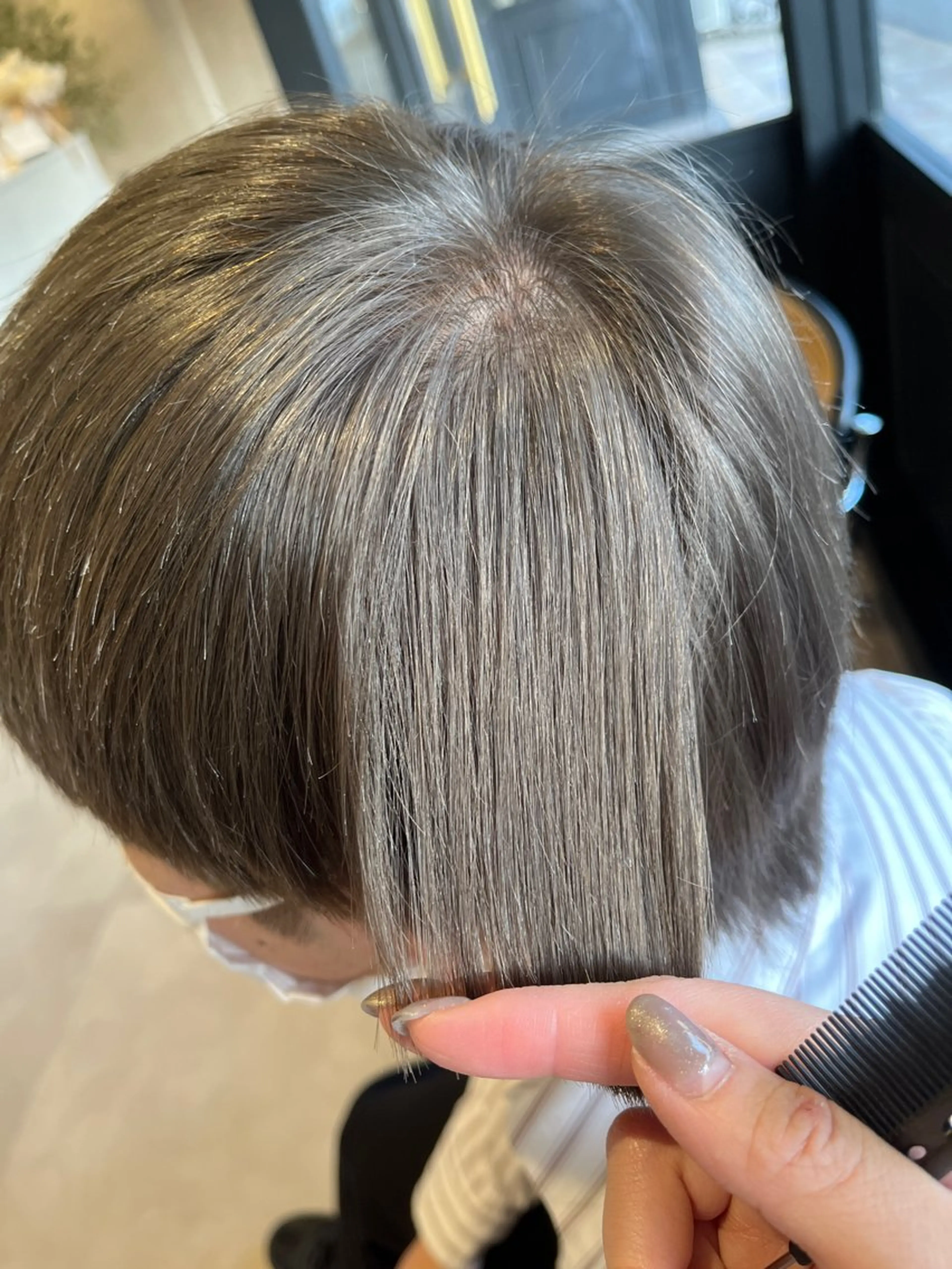 カラー ブリーチ グレージュ ヘアカラー トリートメント 透明感カラー／ 髪質改善／武田遼香のヘアスタイル