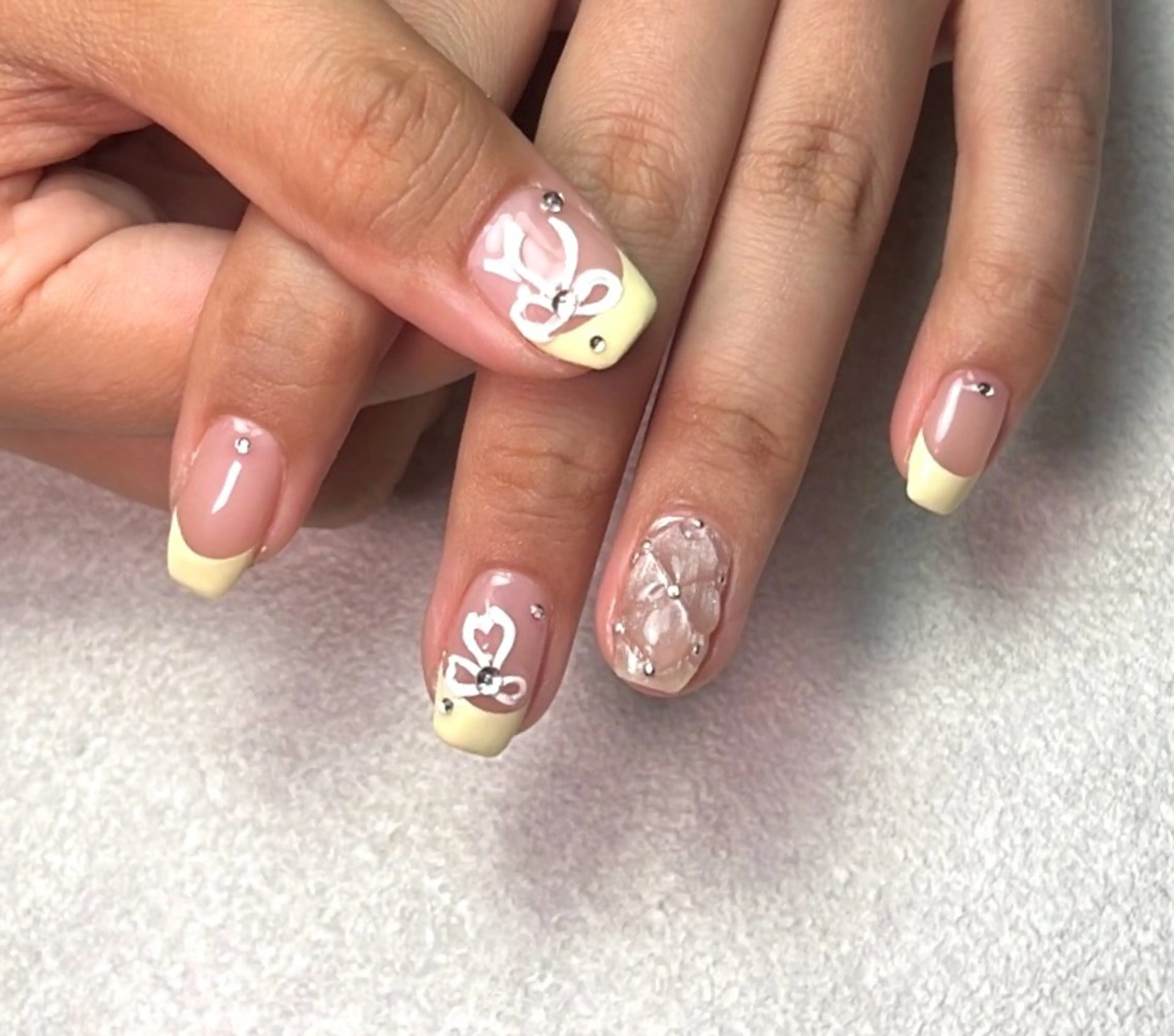 ネイル ネイリスト ハンのネイルデザイン