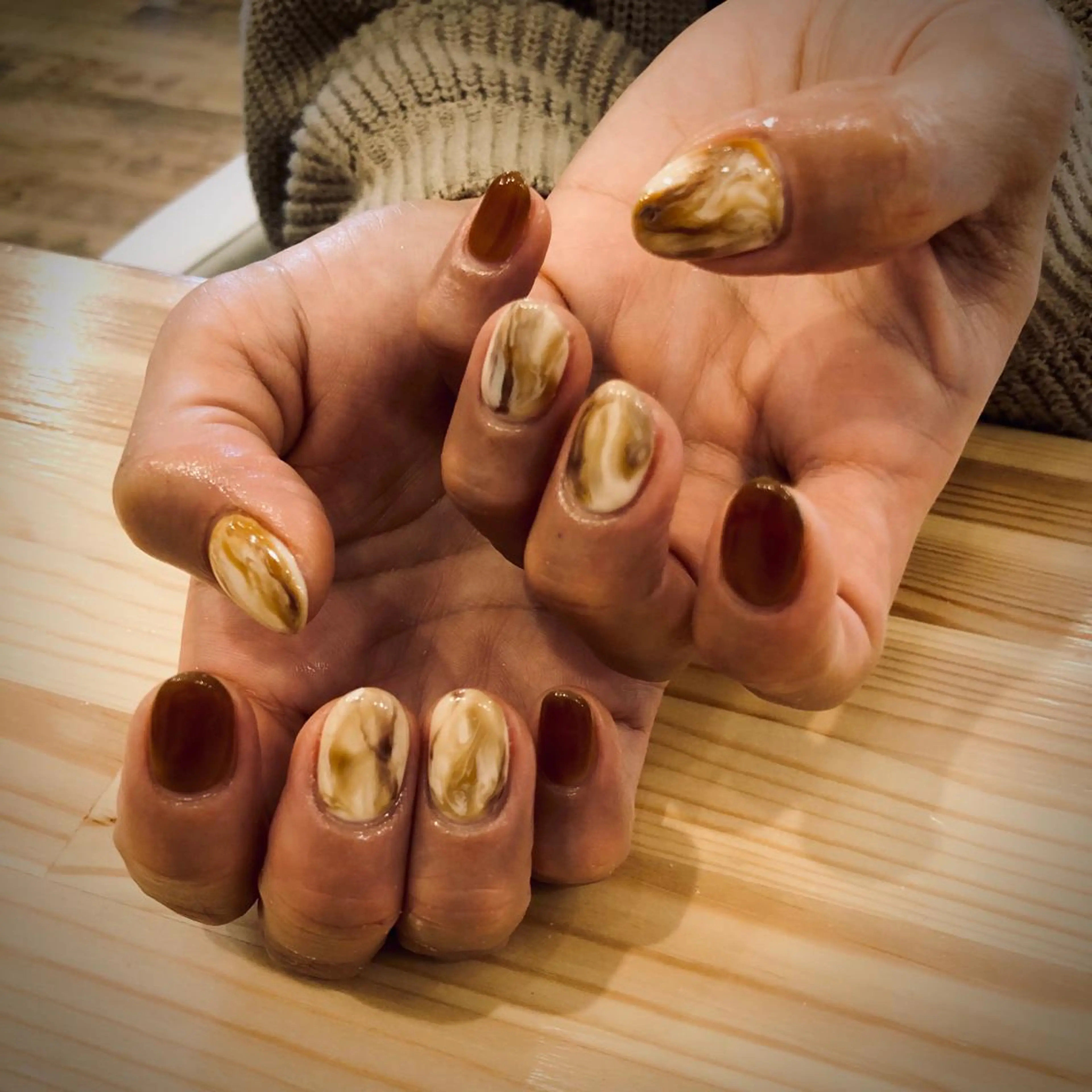 ネイル ハンドネイル NAIL Alaia 𓇼SHIORIのネイルデザイン