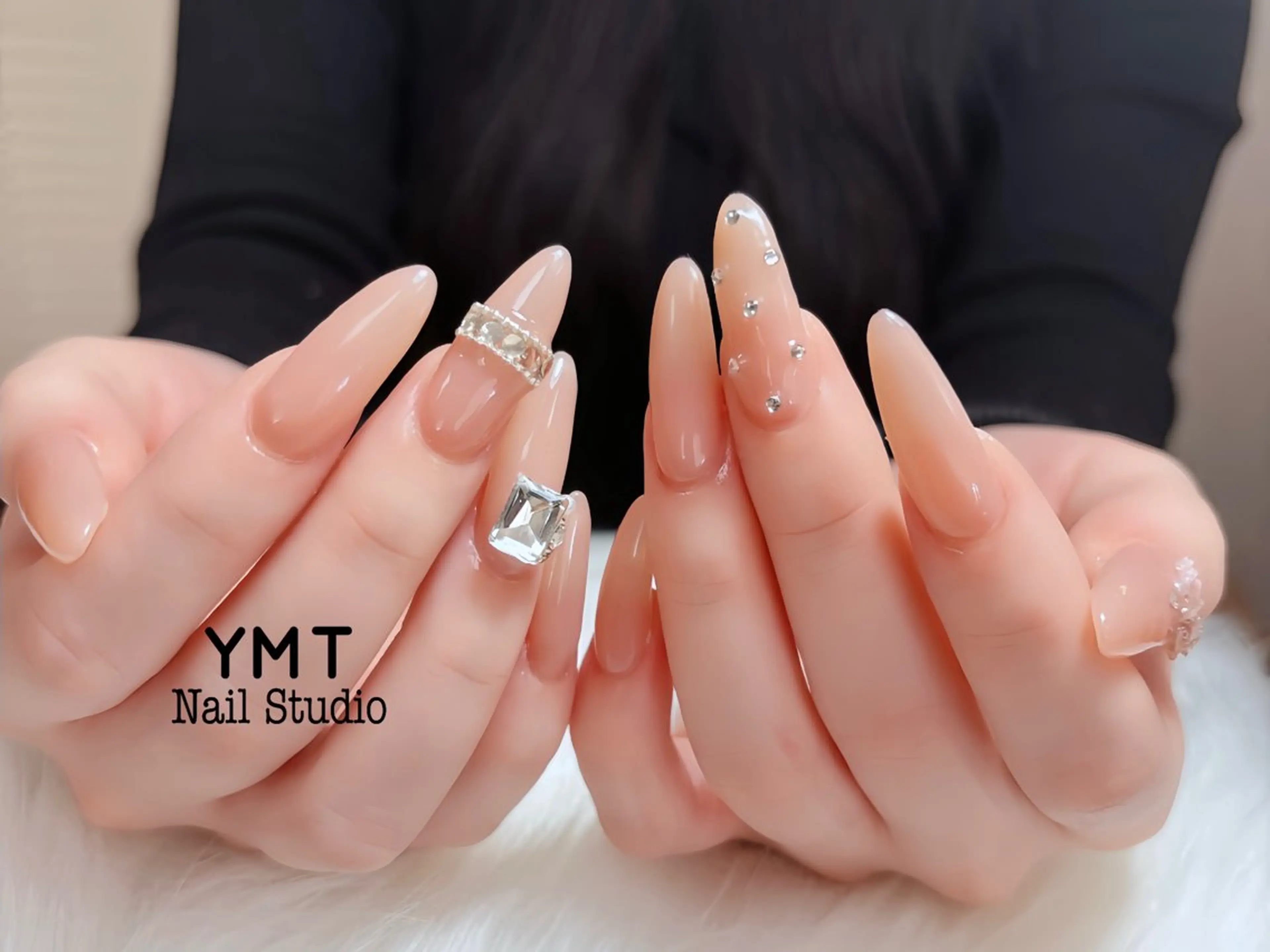 ネイル 長さ出し フットネイル ジェルネイル 韓国ネイル マグネットネイル ハンドネイル YMT NailStudio所属・YMT NailStudioのネイルデザイン