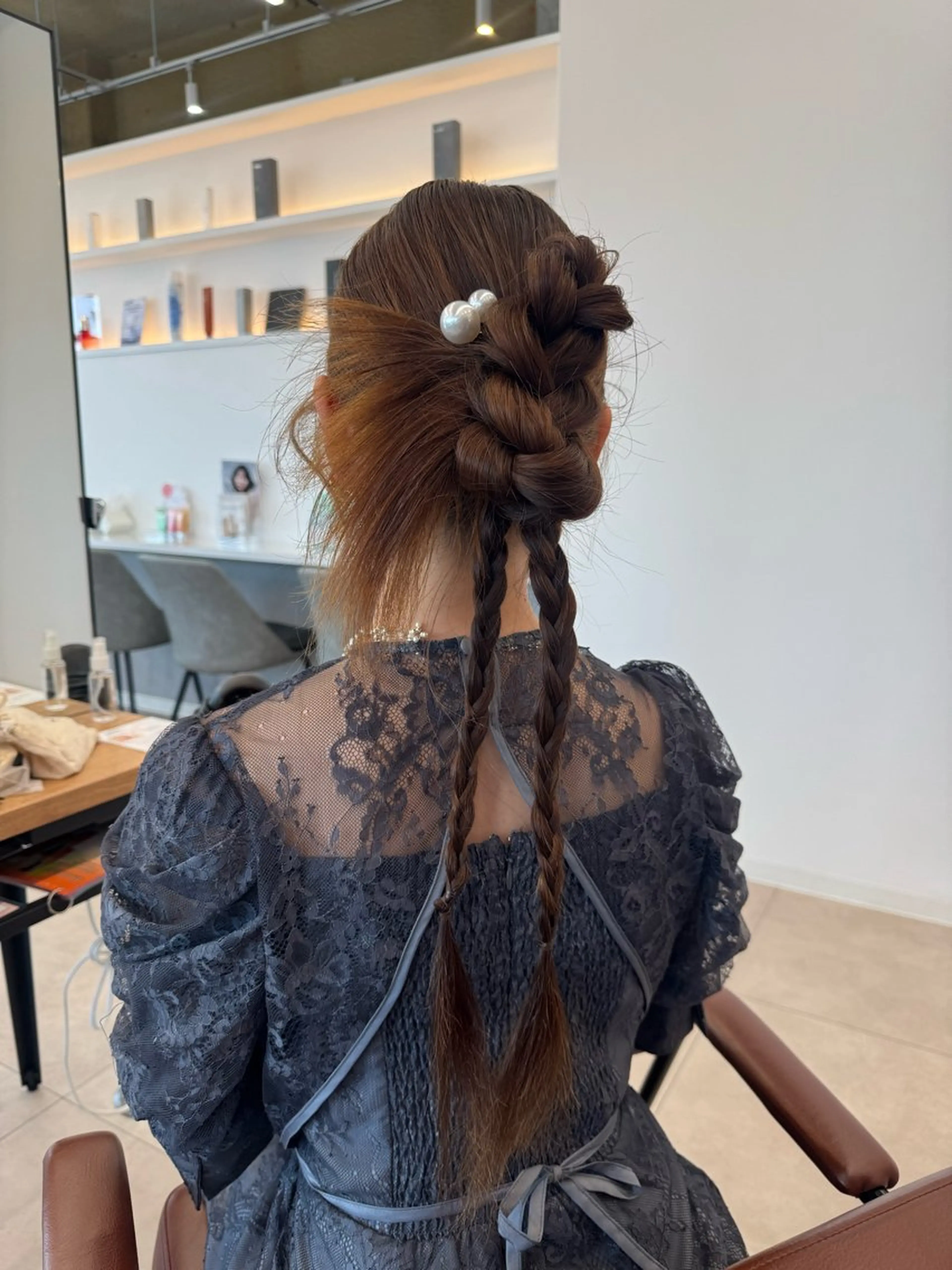 ロング ヘアアレンジ/ 透明感カラー/まひろのヘアスタイル