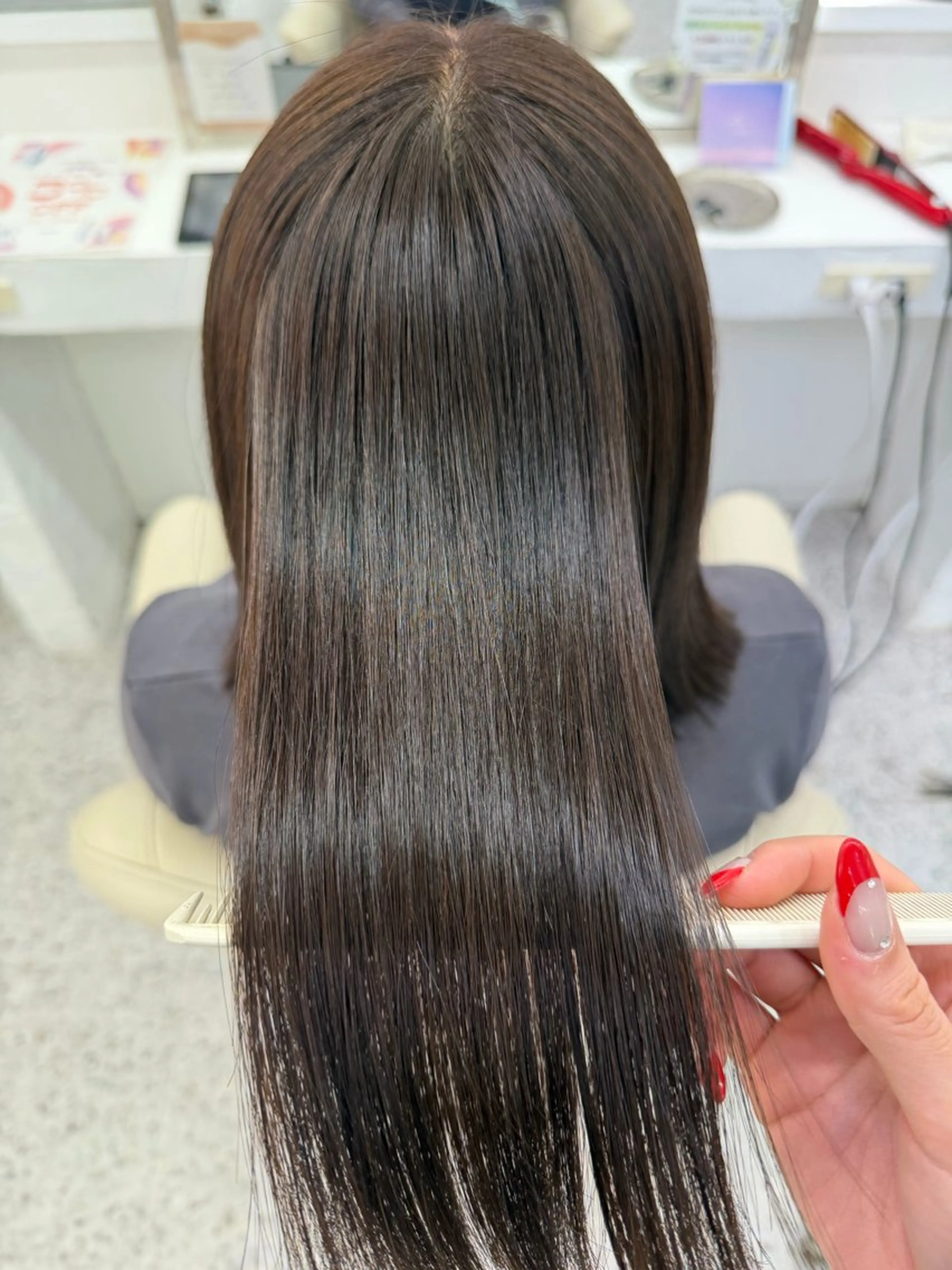 ミディアム カット ヘアカラー 縮毛矯正 ✵LOMARLIE✵ chiseのヘアスタイル