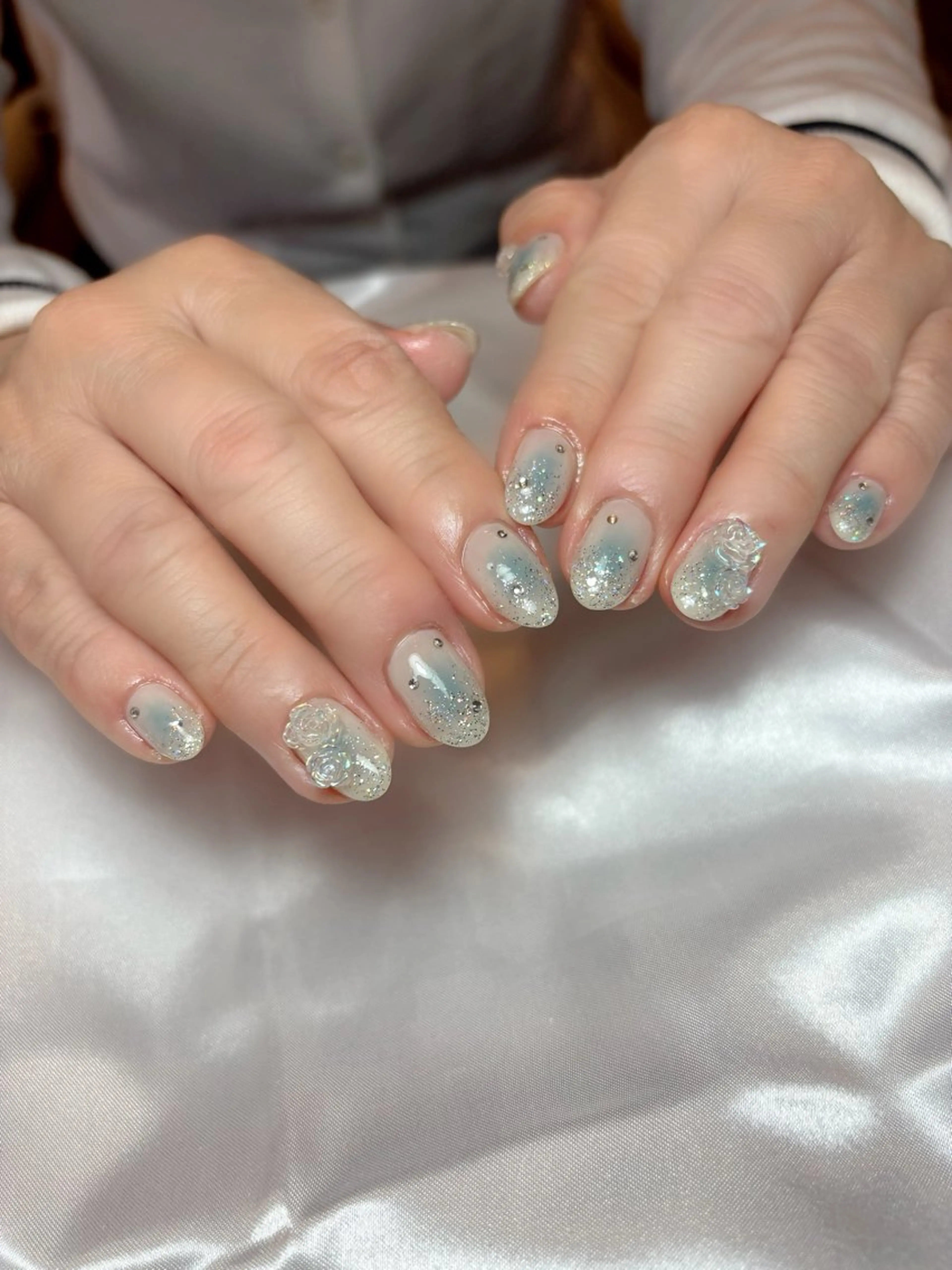 ネイル チークネイル 水色 春ネイル nailsalon MAUVE所属・MAUVE -norika-のネイルデザイン