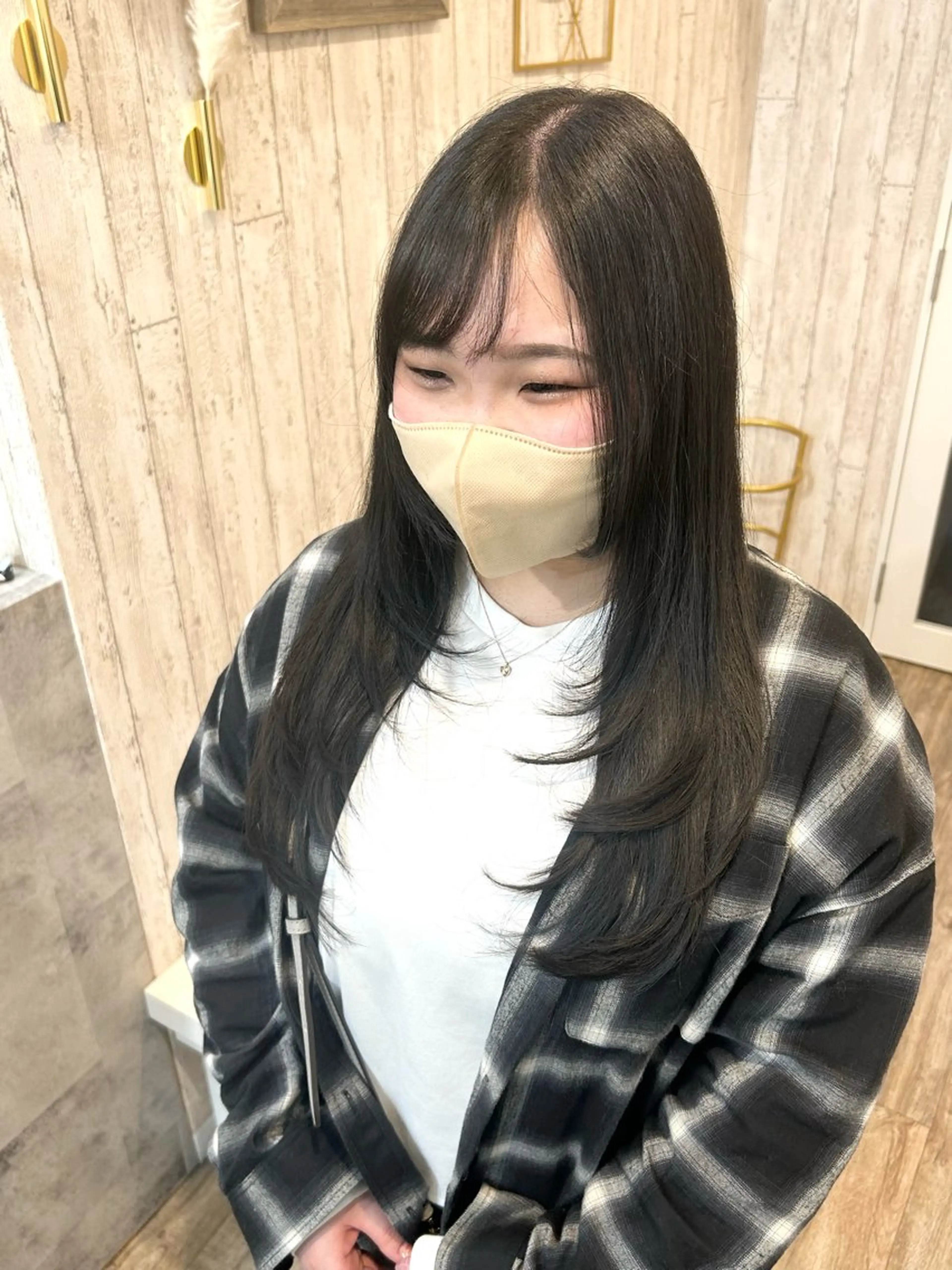 ロング カラー グレージュ オリーブグレージュ オリーブグレー 顔周りカット レイヤーカット PEACE by CITA所属・AKIHIRO🔸 骨格診断/髪質改善のヘアスタイル