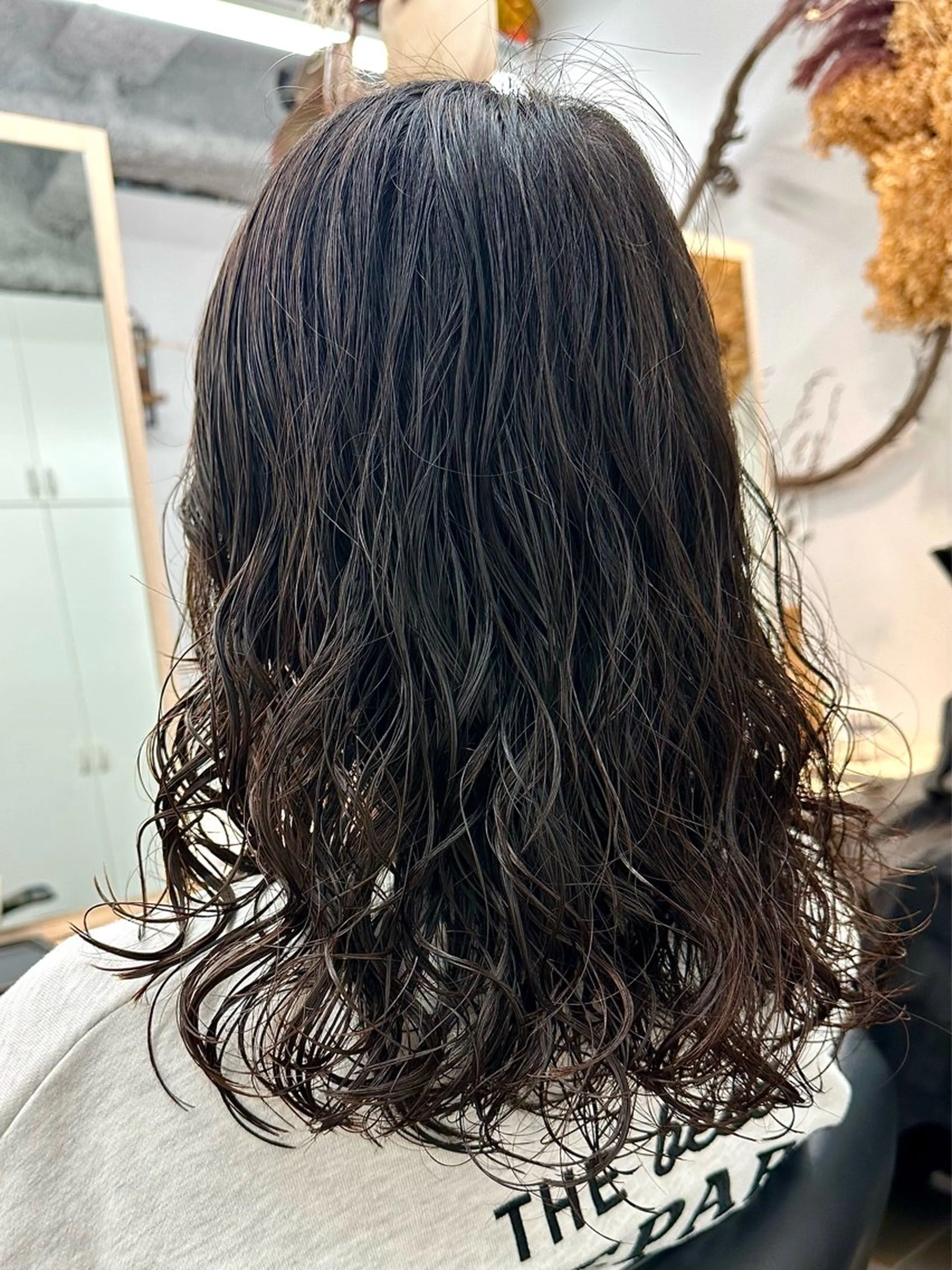 ロング ロング かどたはるな レイヤー/パーマのヘアスタイル