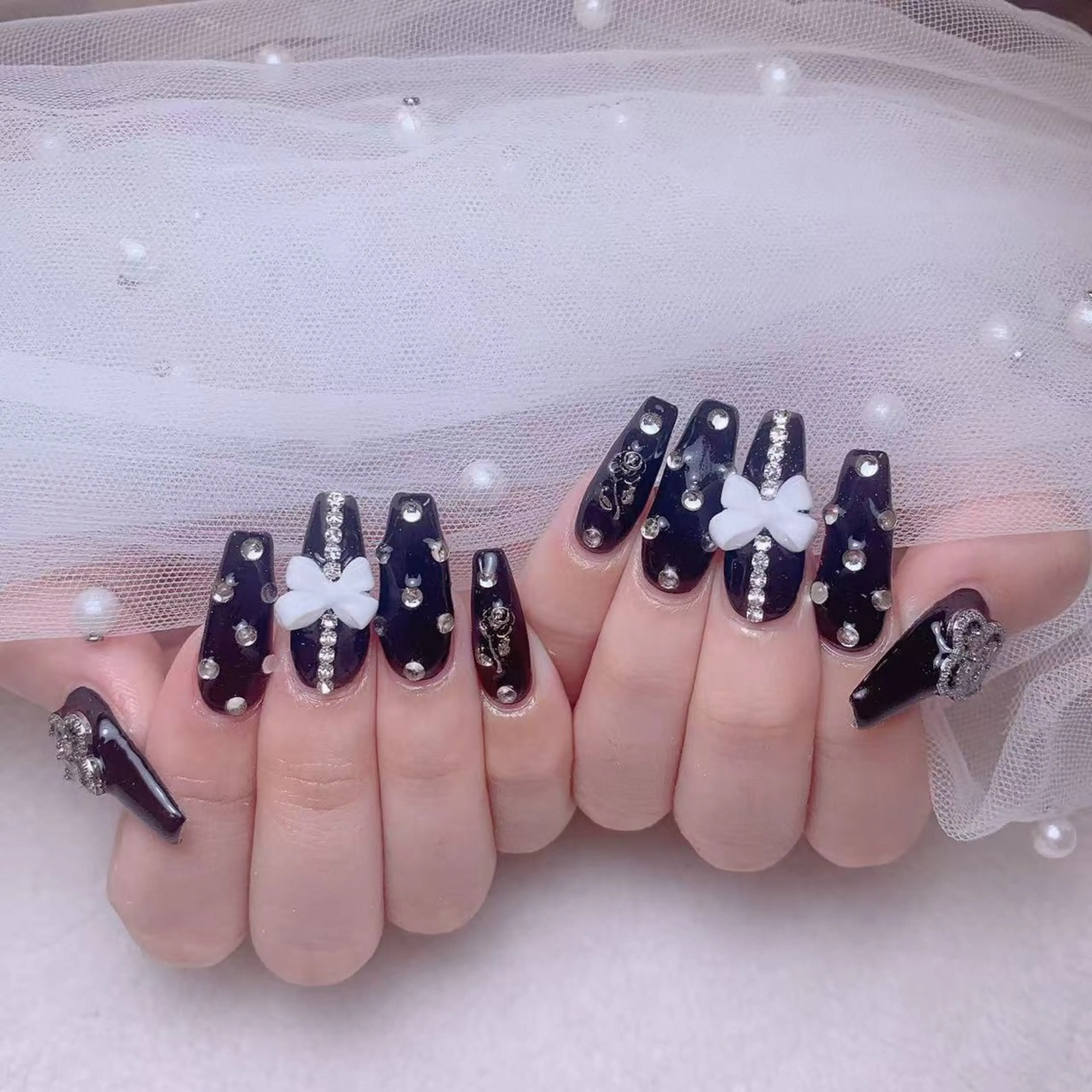 ネイル 持ち込み Amina nail salonのネイルデザイン
