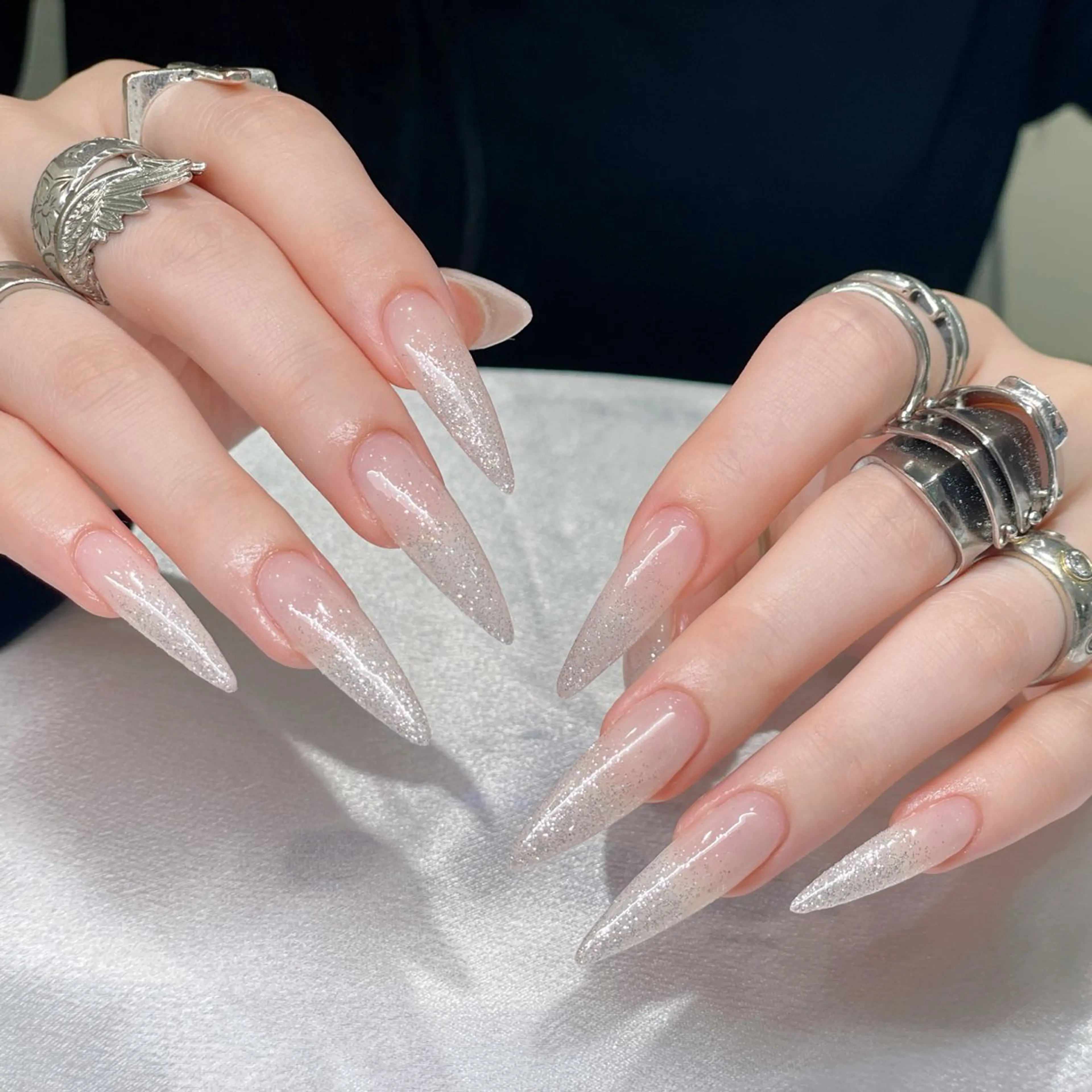 ネイル オーロラネイル ブルー チークネイル フットネイル フレンチネイル MOCHI 新大久保のネイルデザイン