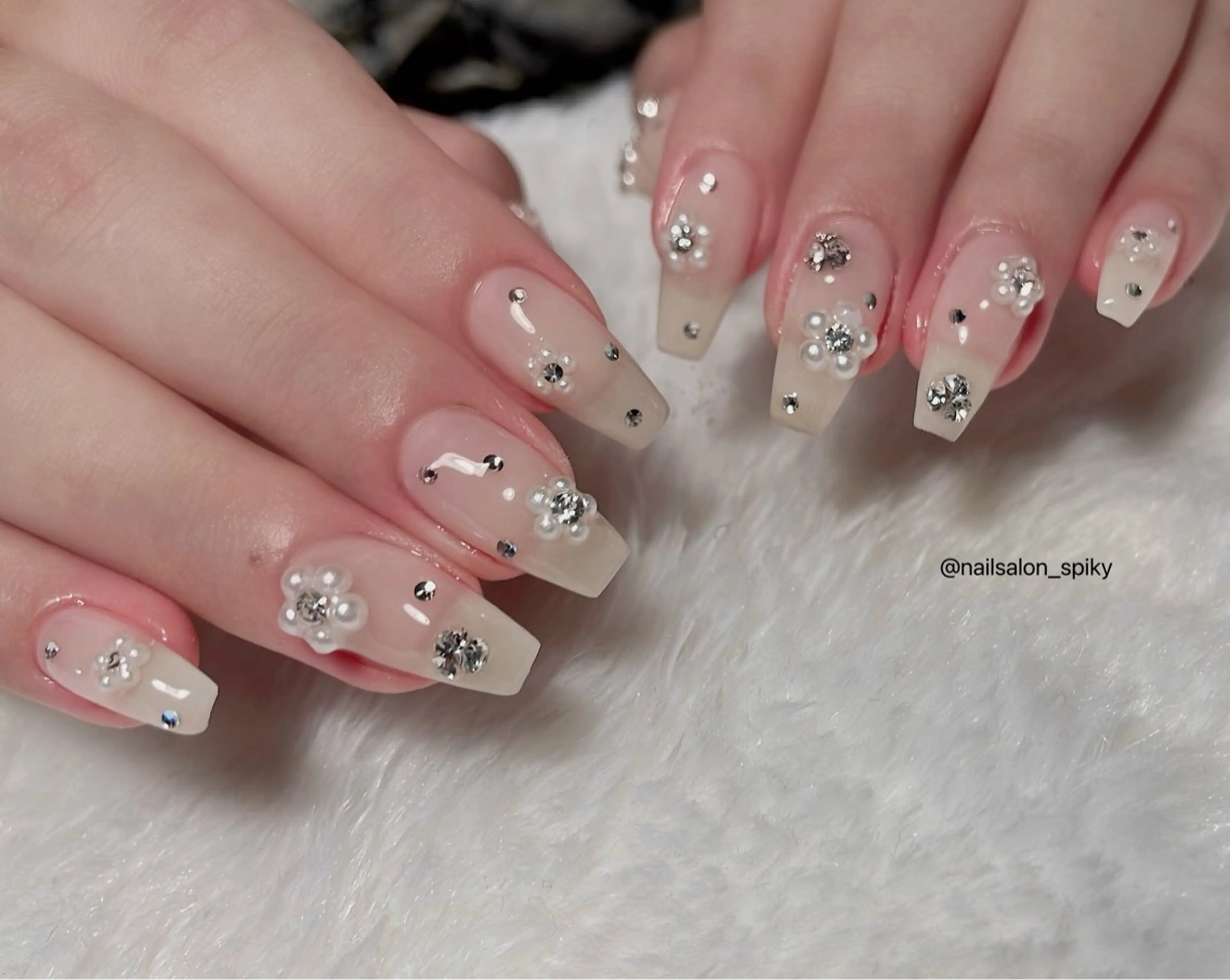 ネイル Spiky とうげ ふうかのネイルデザイン