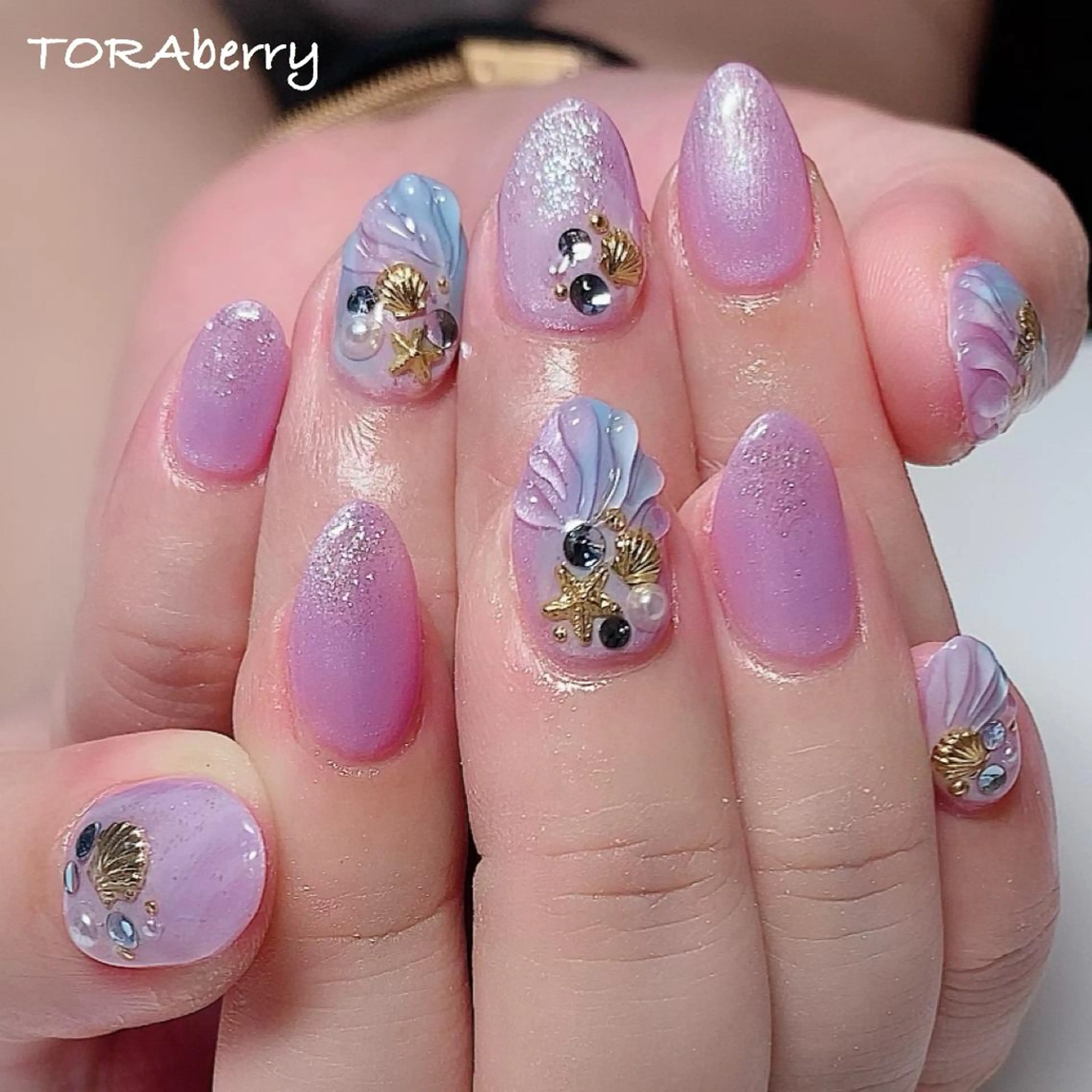 ネイル ハンドネイル ネイリスト なつみのネイルデザイン