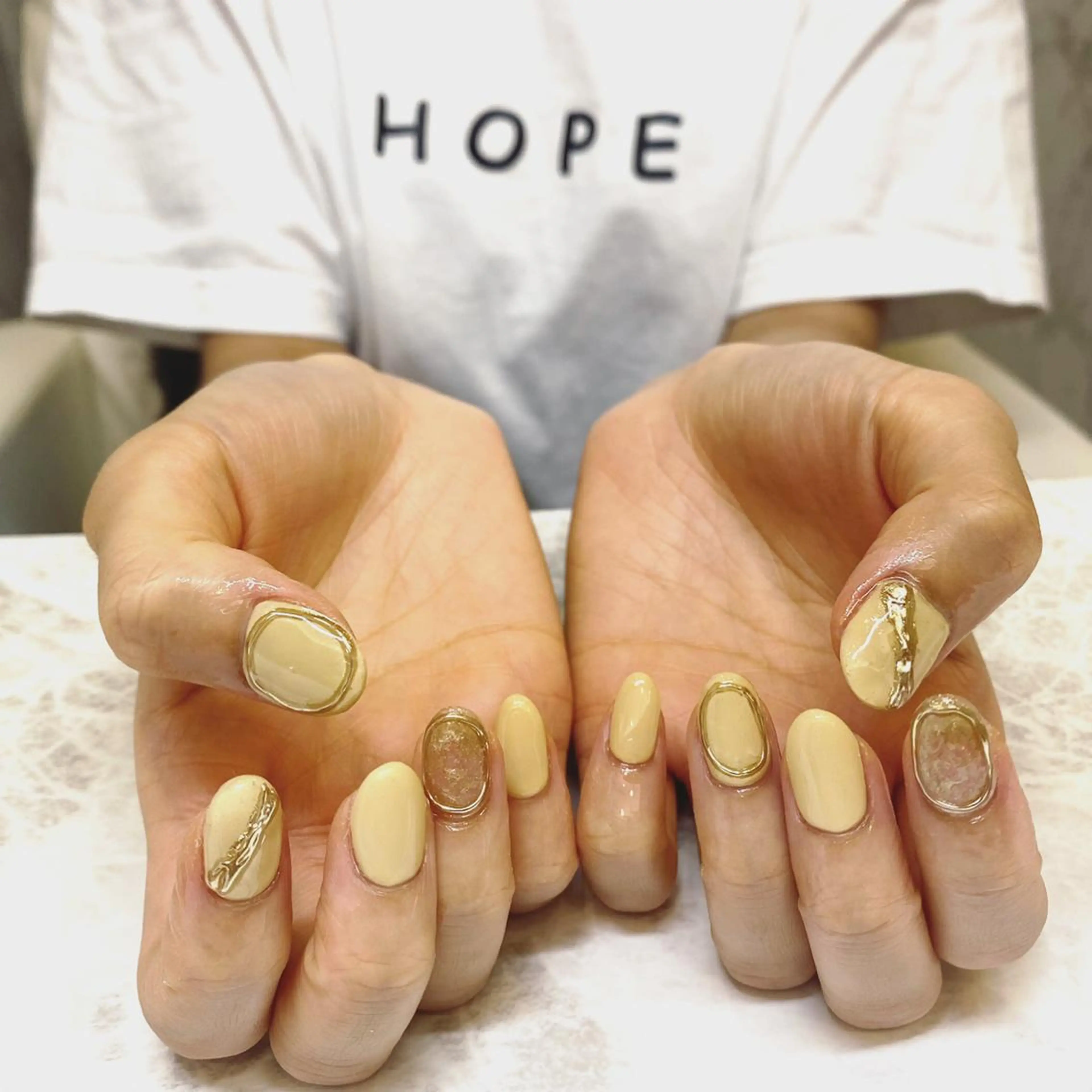 ネイル プライベートネイルサロンkoyubi.所属・新宿南口 hitomiのネイルデザイン