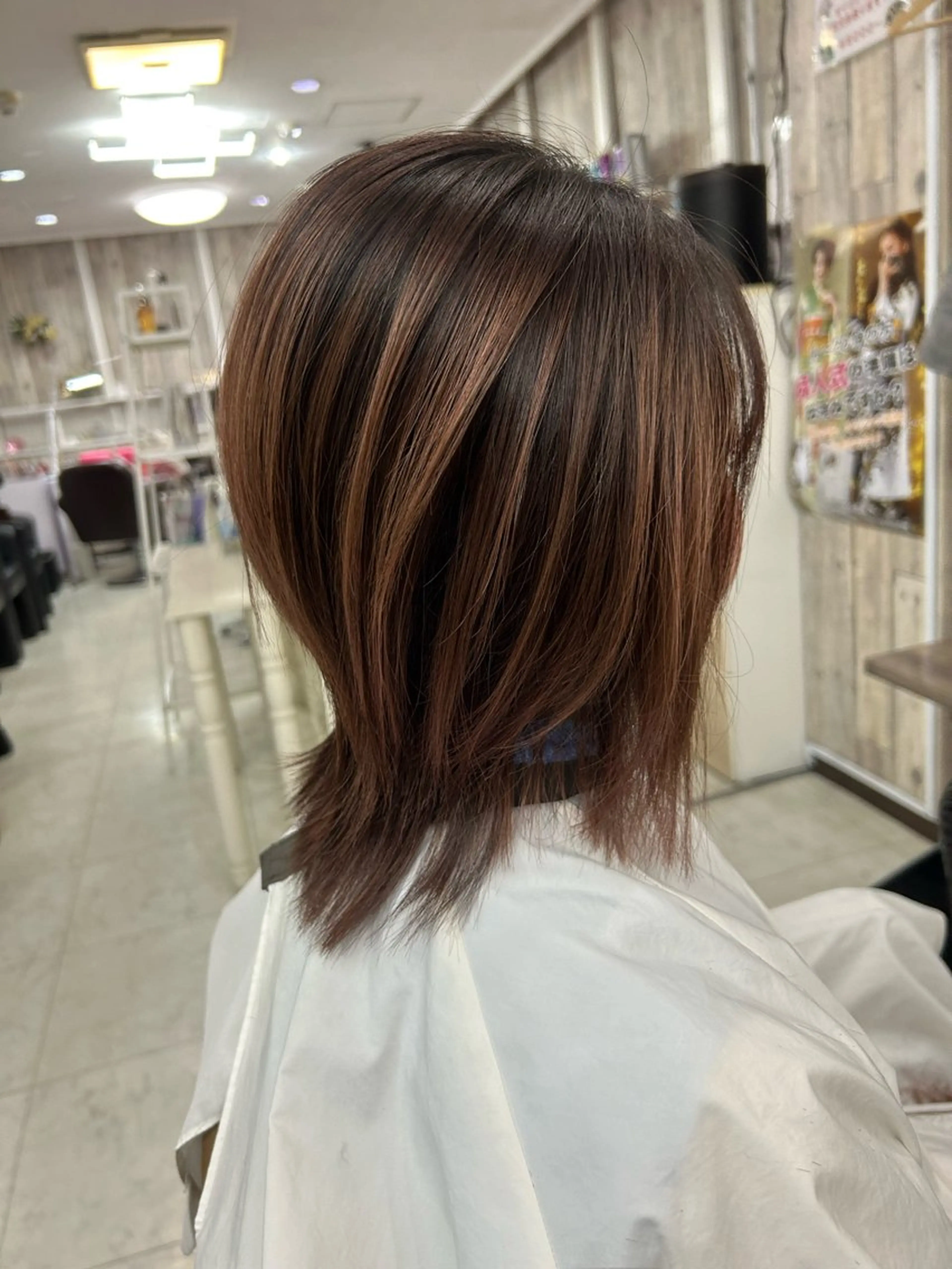 セミロング カラー ヘアカラー ハイトーンArphy 安蒜佑太のヘアスタイル