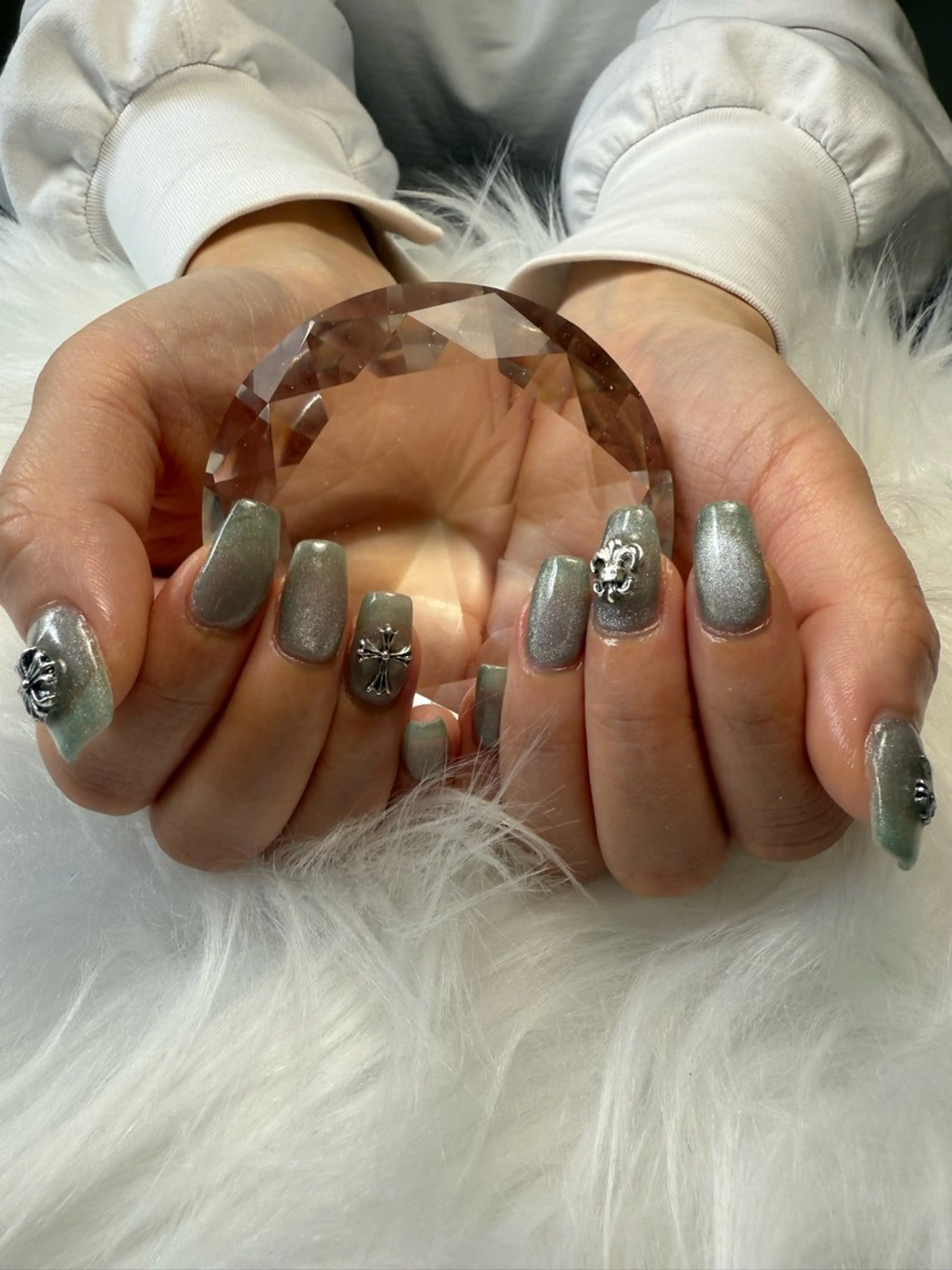 ネイル マグネットネイル CERINE Nail✮のネイルデザイン