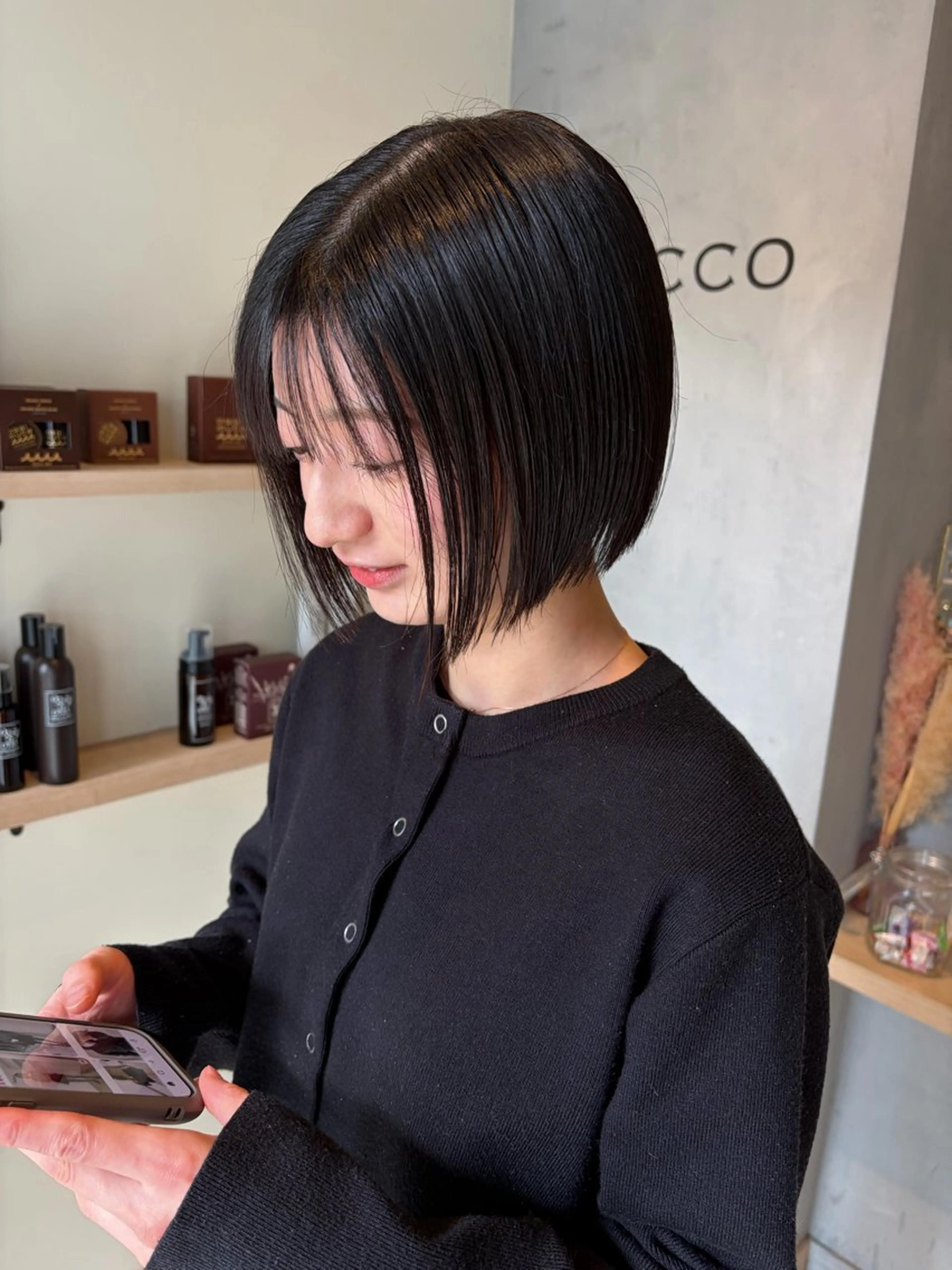 ショート カット アイナ ROCCOのヘアスタイル