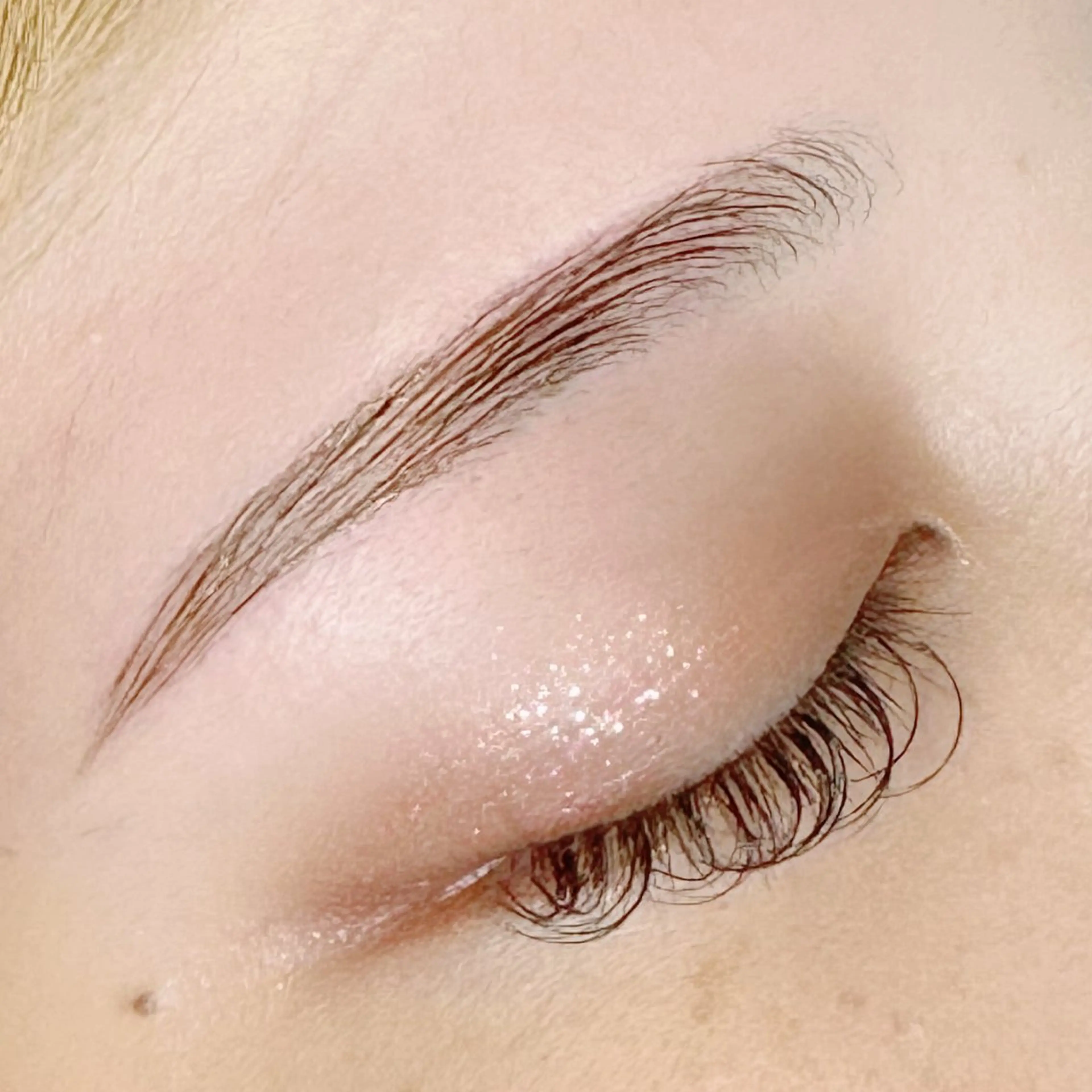 アイブロウ melia本店所属・melia keiの眉毛・アイブロウイメージ