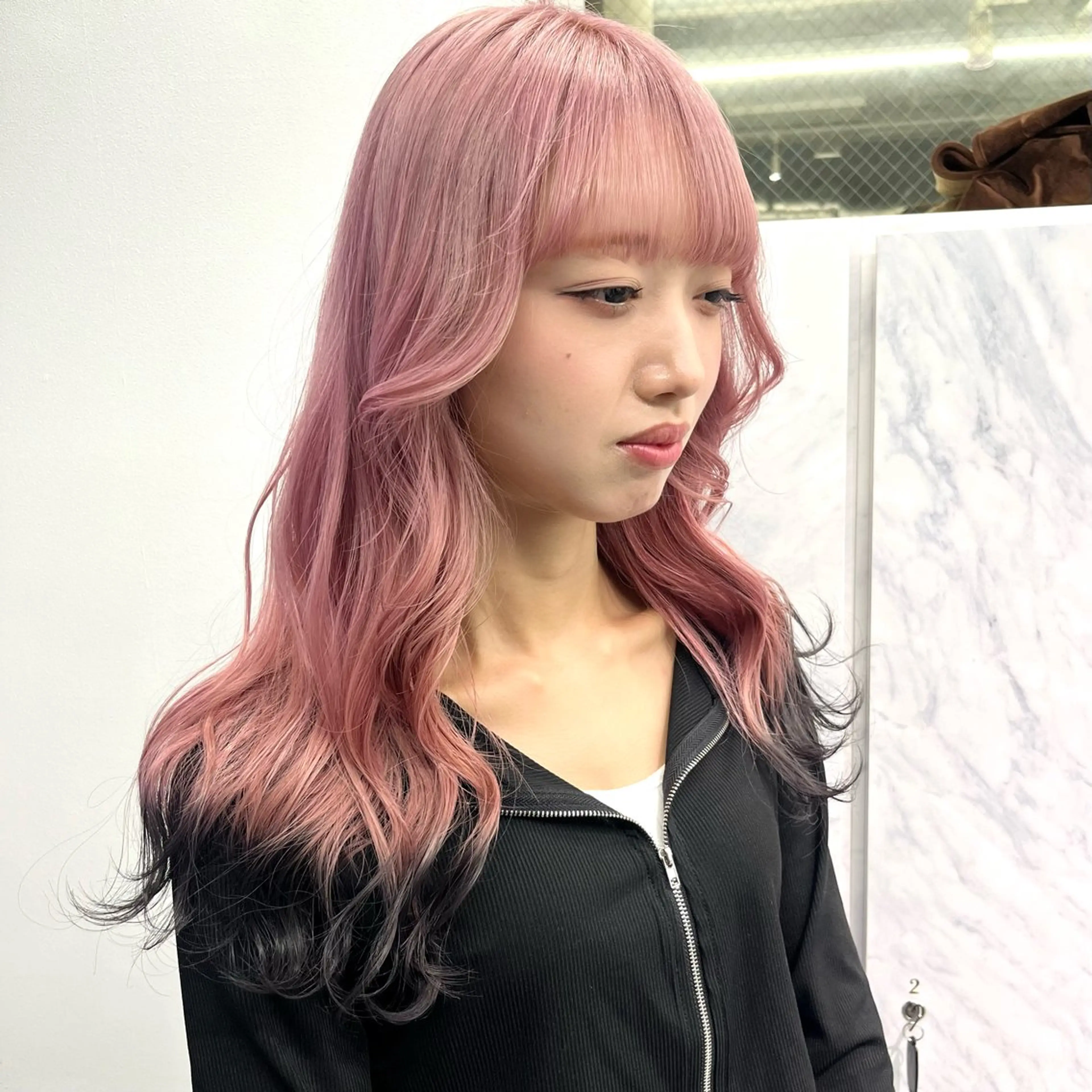 カラー ヘアカラー トリートメント ヘアセット 渋谷🎨ハイトーン ×エクステ🎨レンのヘアスタイル