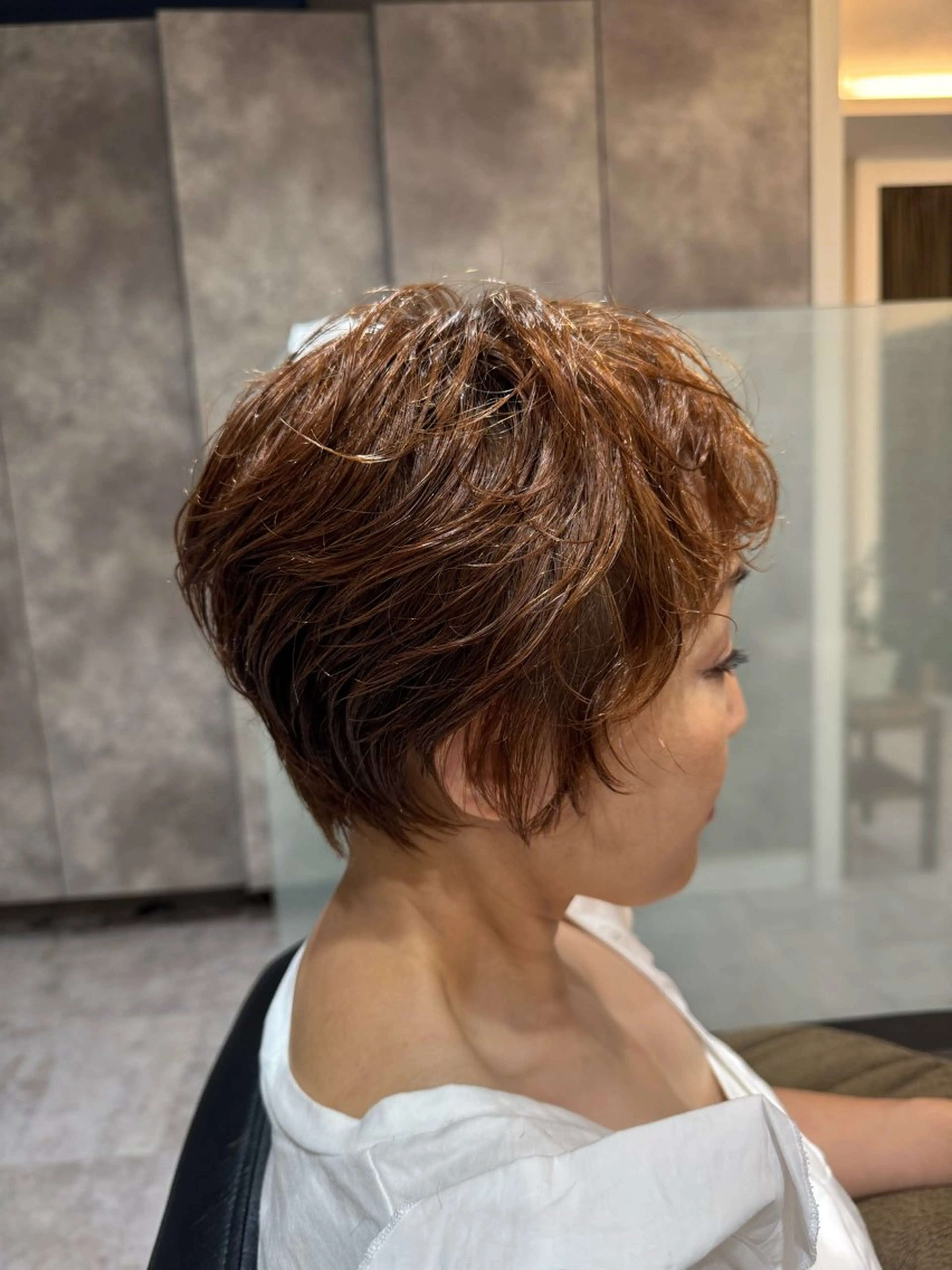 ショート 北川 栞菜のヘアスタイル