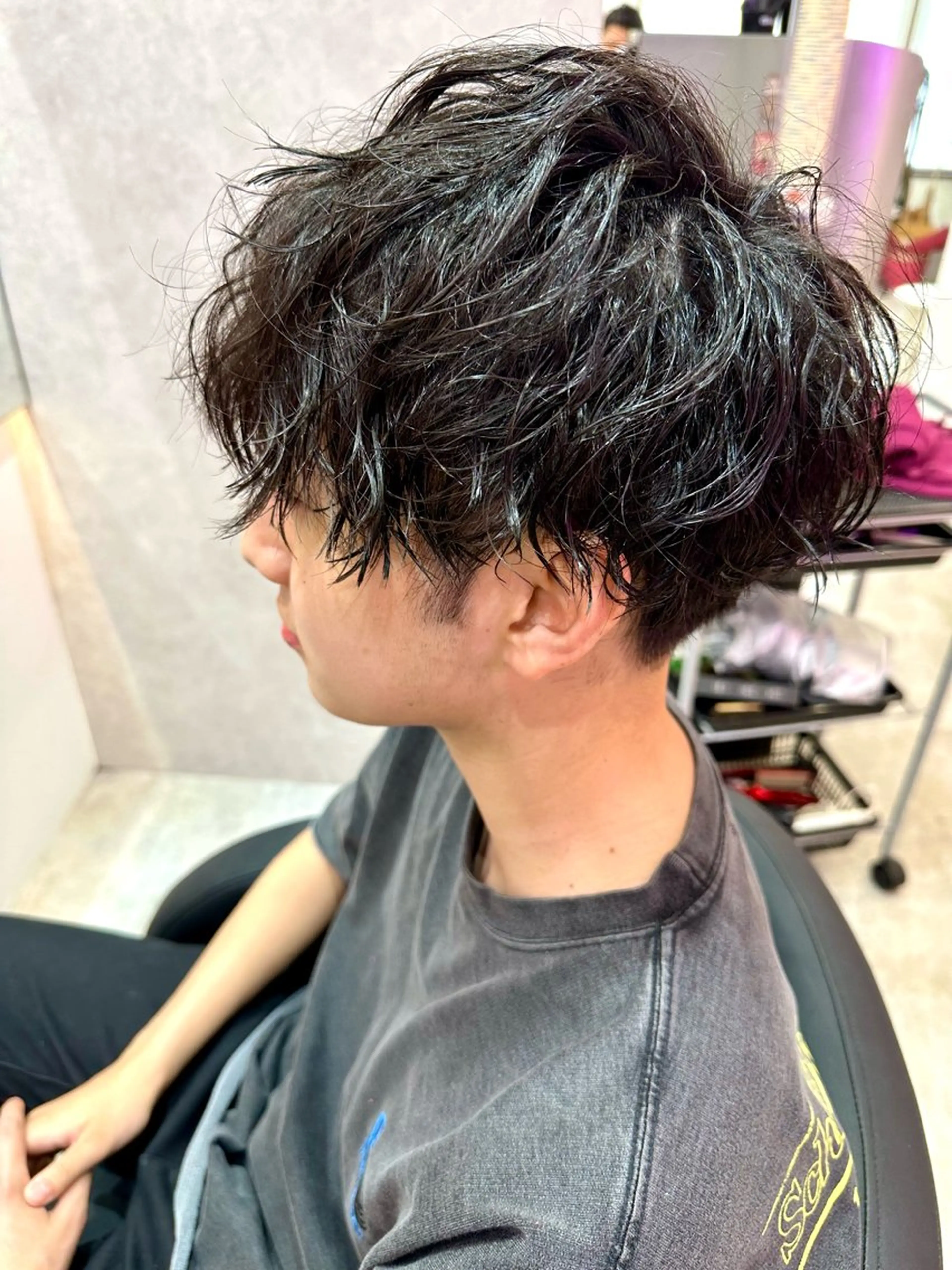 カット+ツイストスパイラルパーマの写真