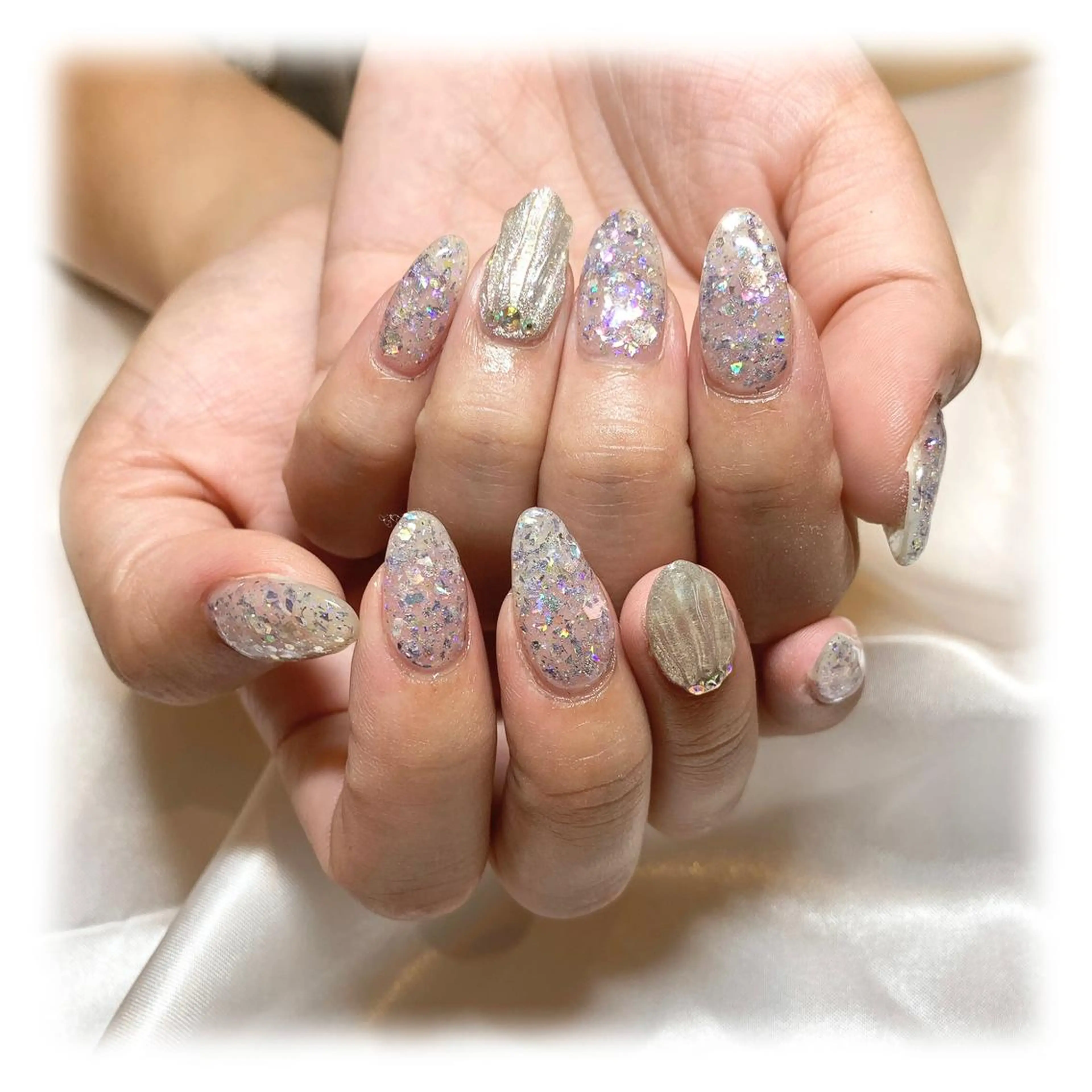 ネイル アートネイル ラメ(グリッター) マグネットネイル ui nailのネイルデザイン