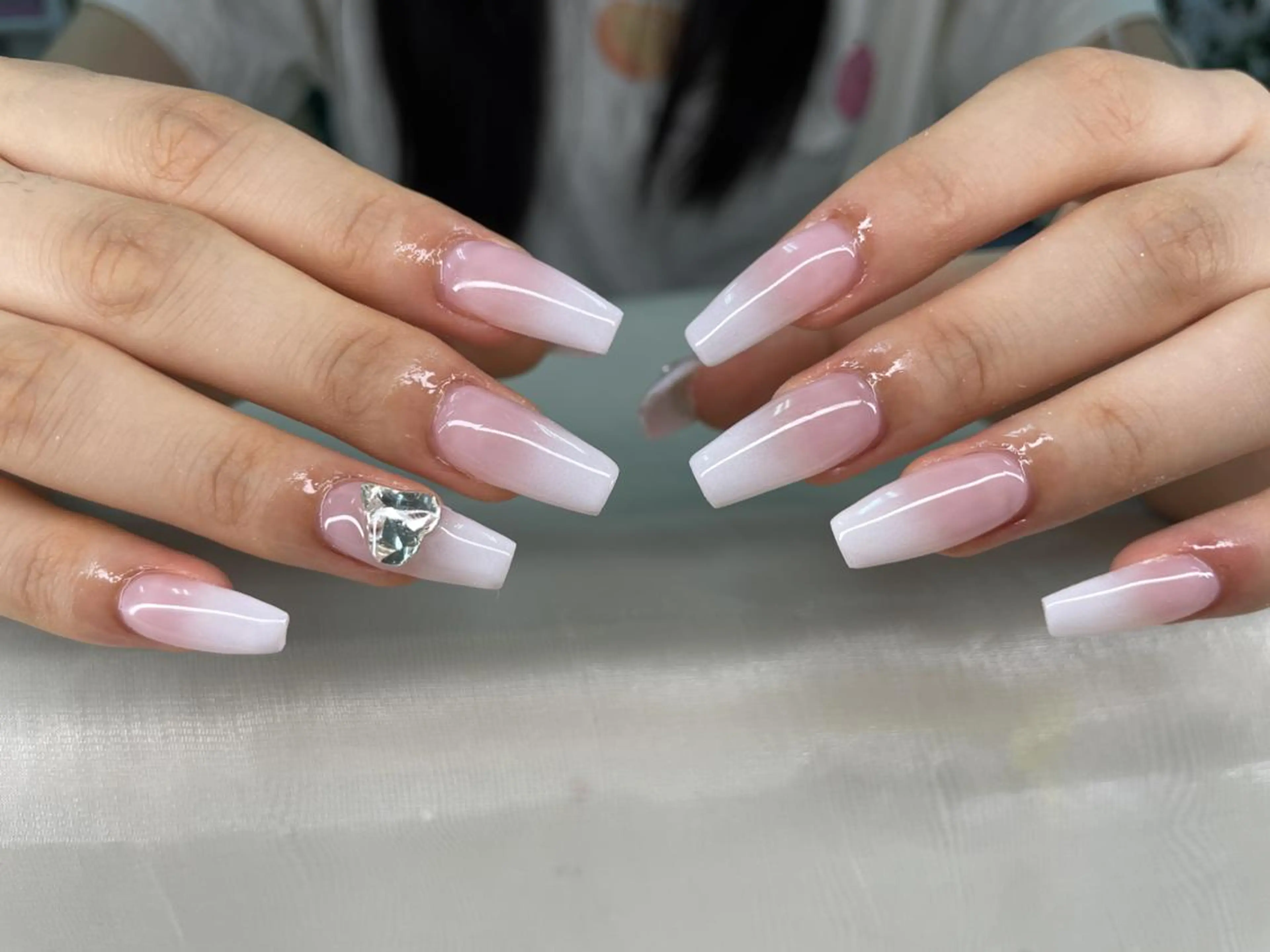 ネイル 削除 中のネイルデザイン