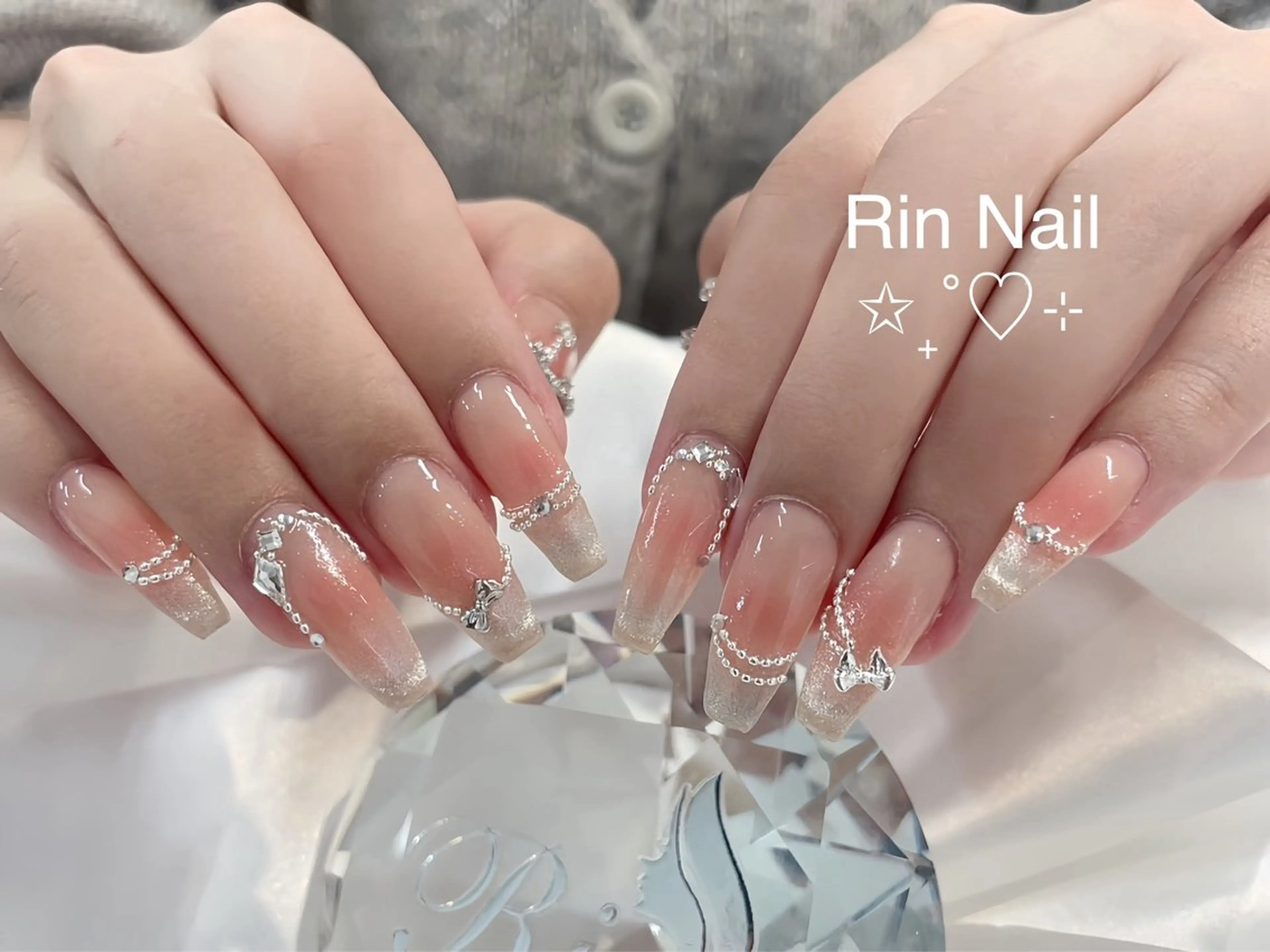 ネイル アートネイル ハンドネイル Rin Nail 新大久保店のネイルデザイン