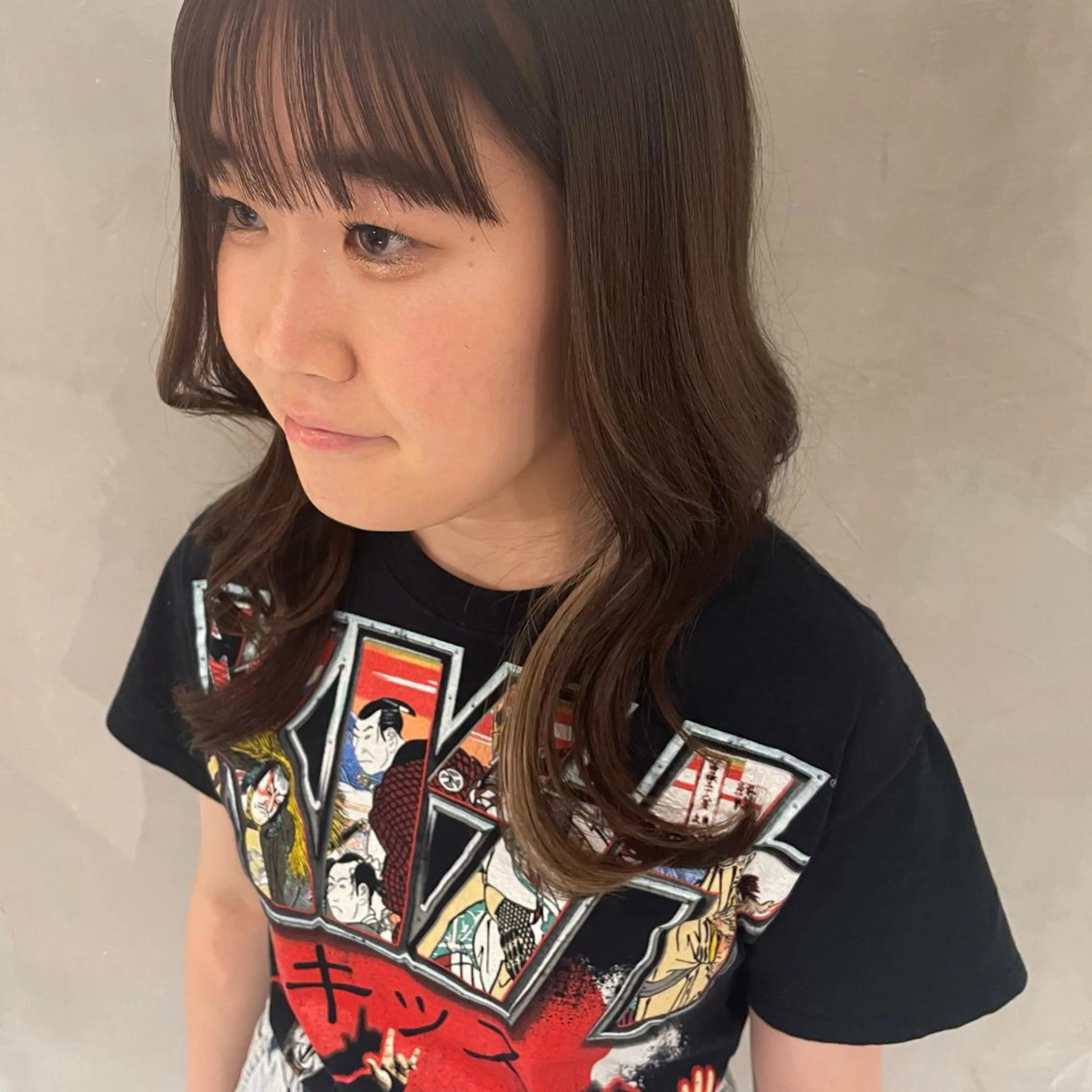 ミディアム RorriM natsuのヘアスタイル