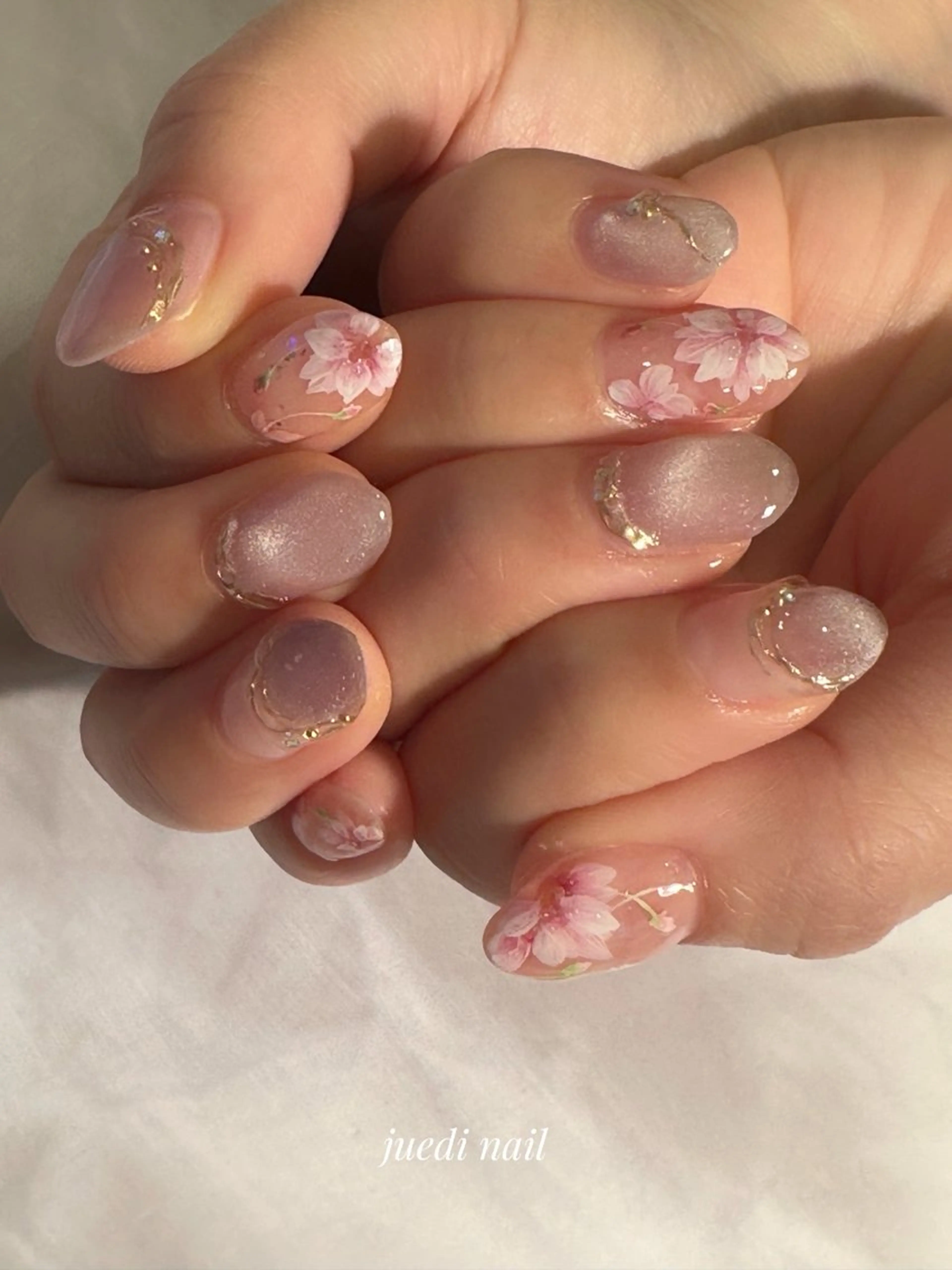 ネイル juedi nail(木曜日のネイル)所属・juedi nail 〜木曜日のネイル〜のネイルデザイン