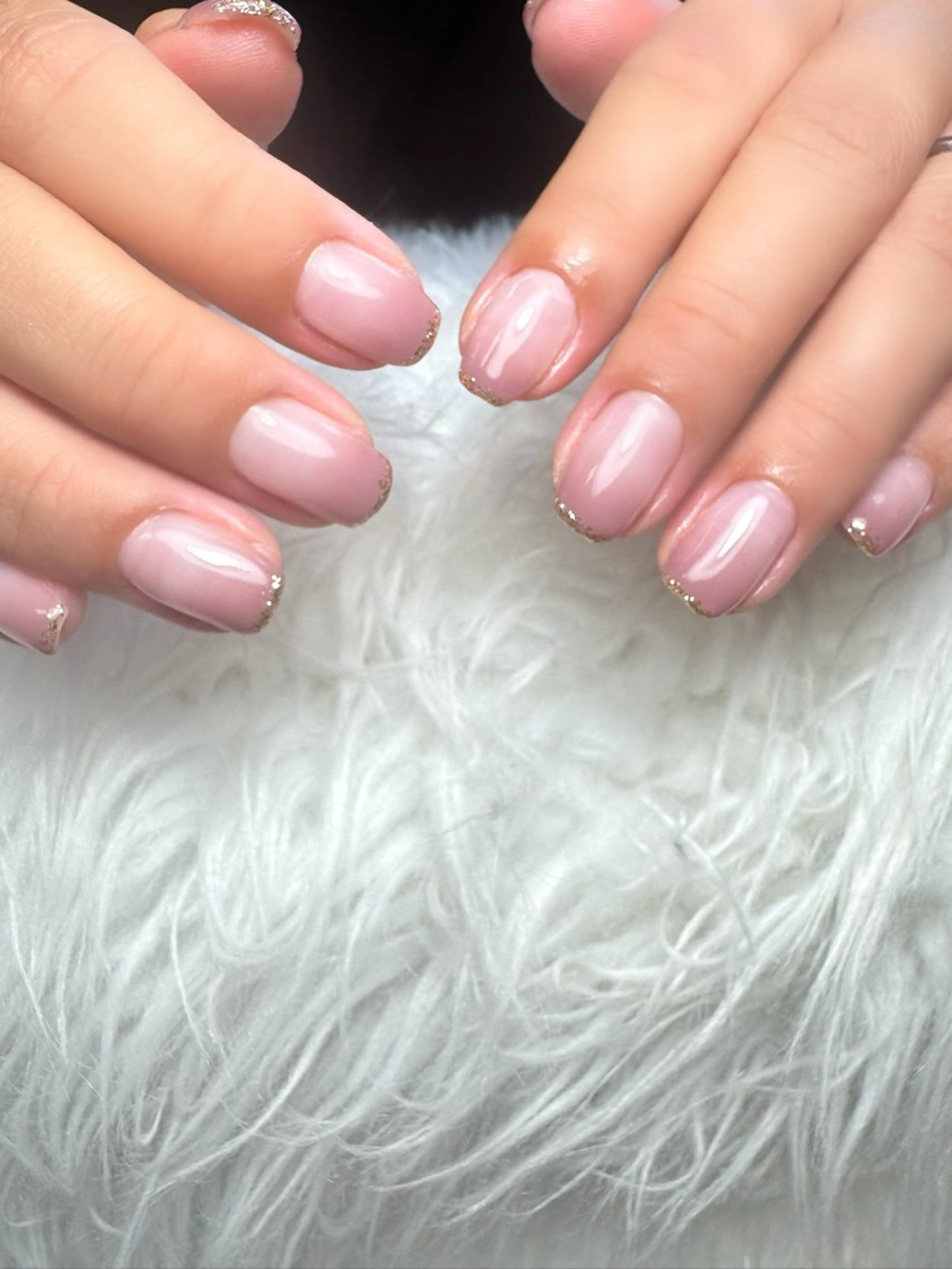 ネイル ハンドネイル i. micaのネイルデザイン