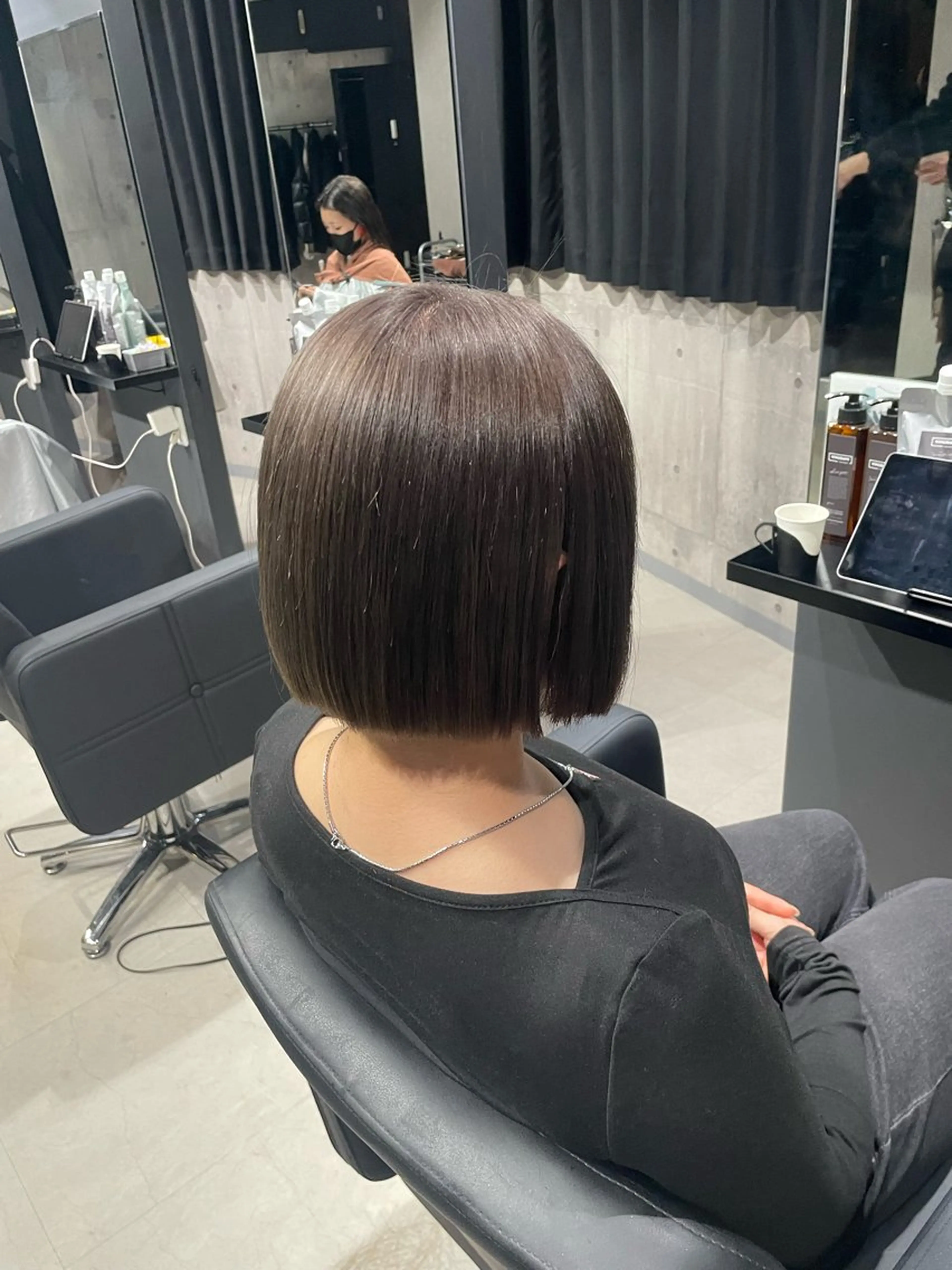 ショート カット ヘアカラー _WHITE京橋所属・_WHITE 佐伯 碧のヘアスタイル