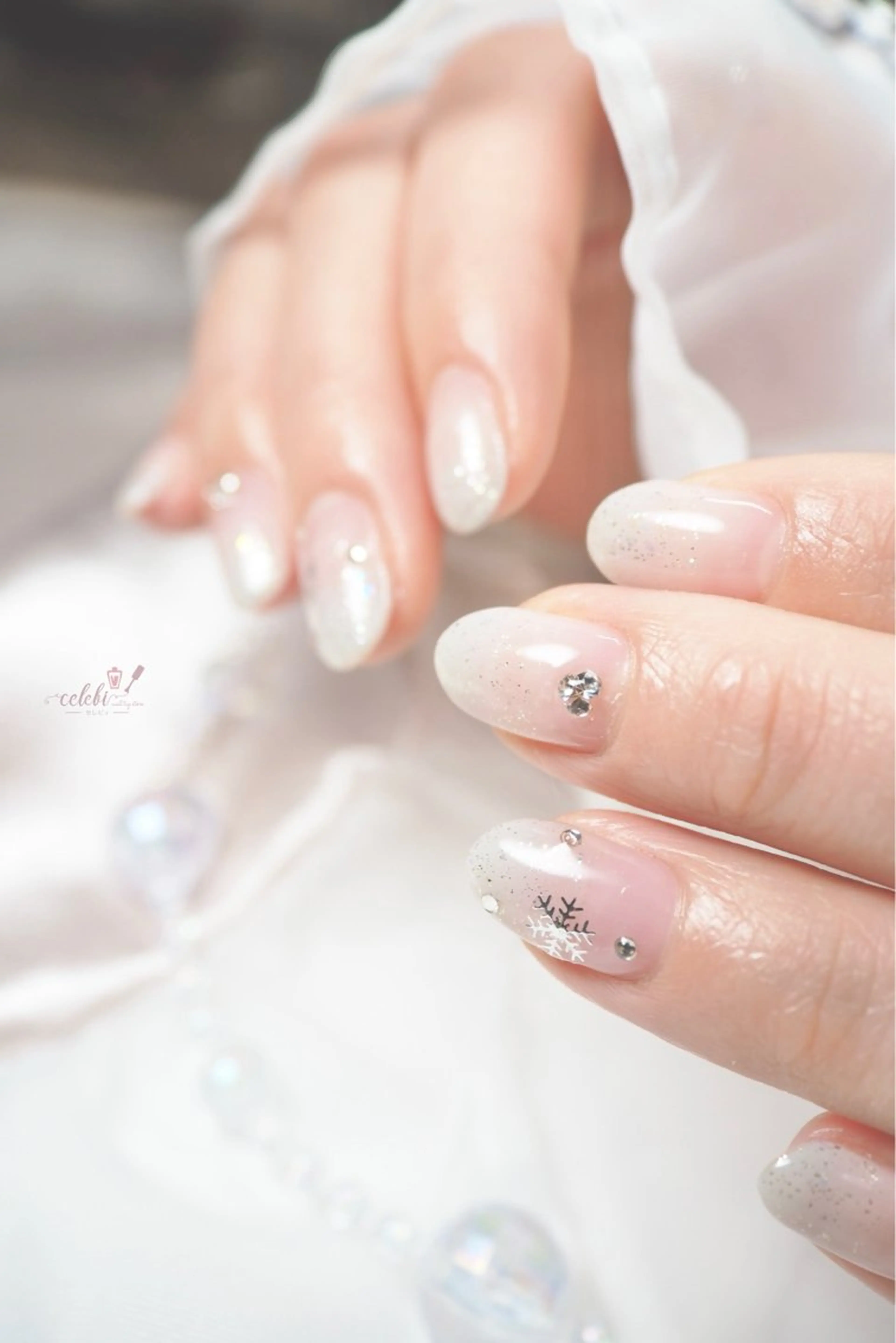 ネイル ハンドネイル ハンドケア オーダーネイルチップ サロンcelebiのネイルデザイン