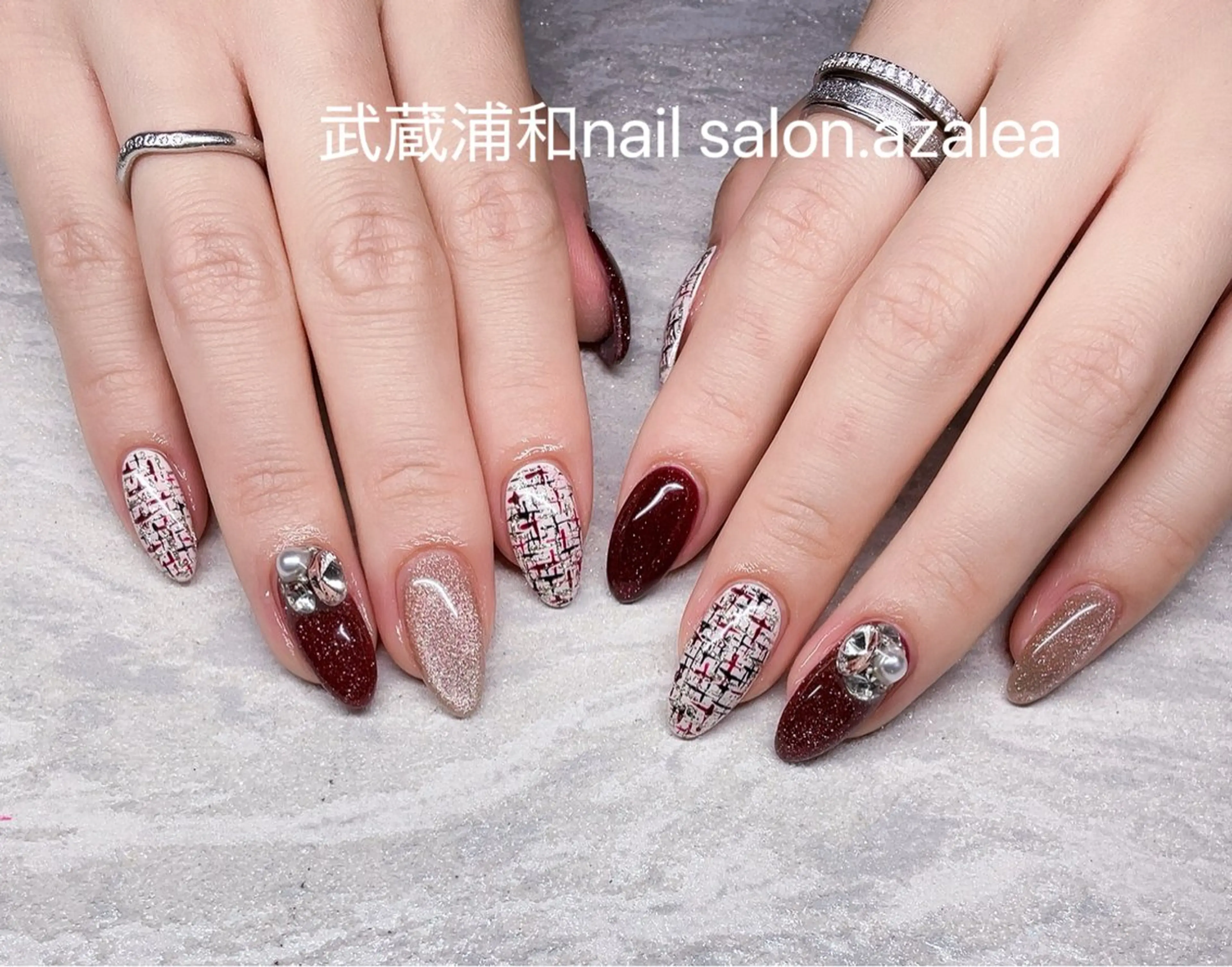 ネイル ハンドネイル R inのネイルデザイン