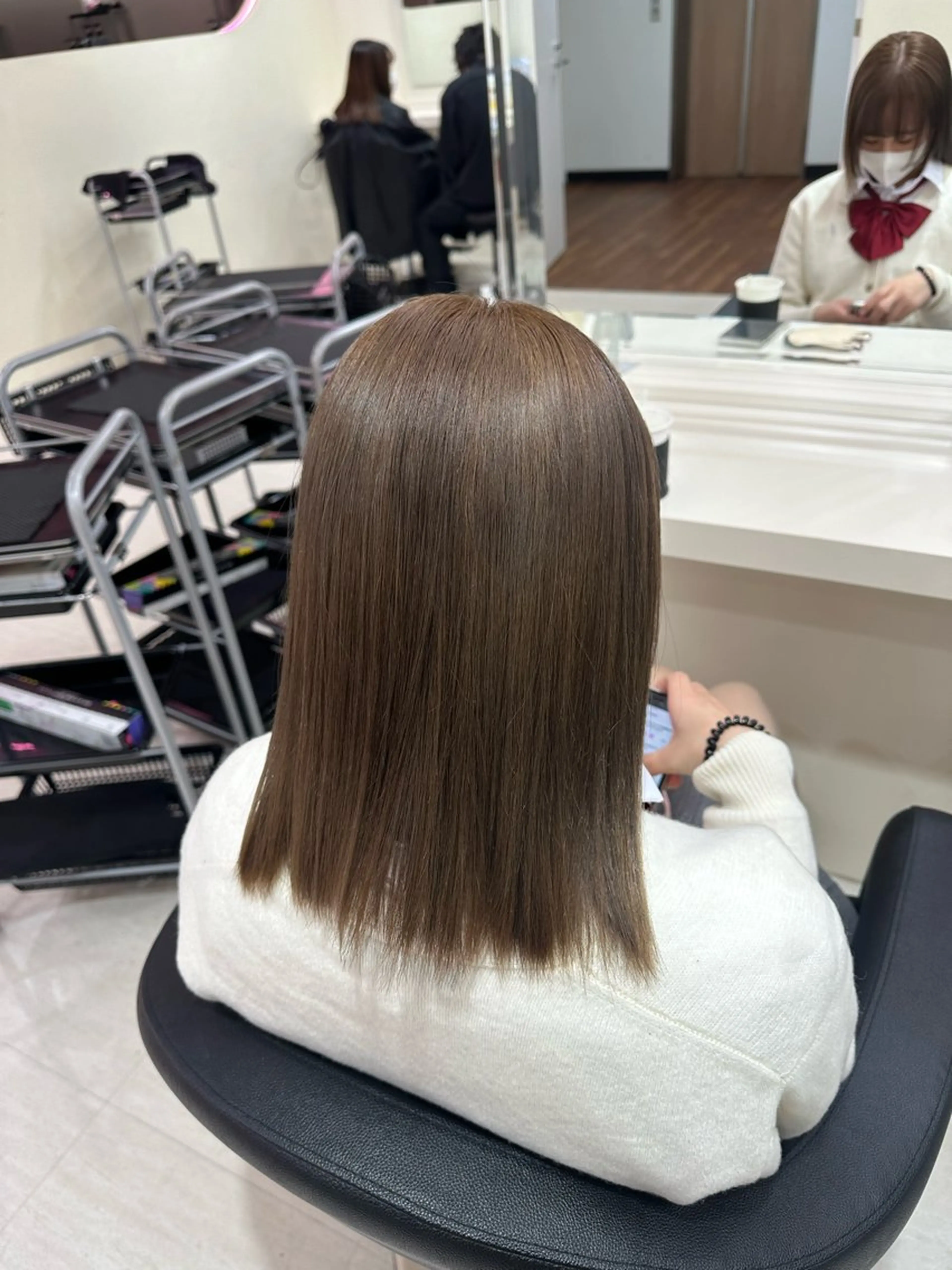 セミロング カラー ヘアアレンジ 🎀 yuuka🎀のヘアスタイル