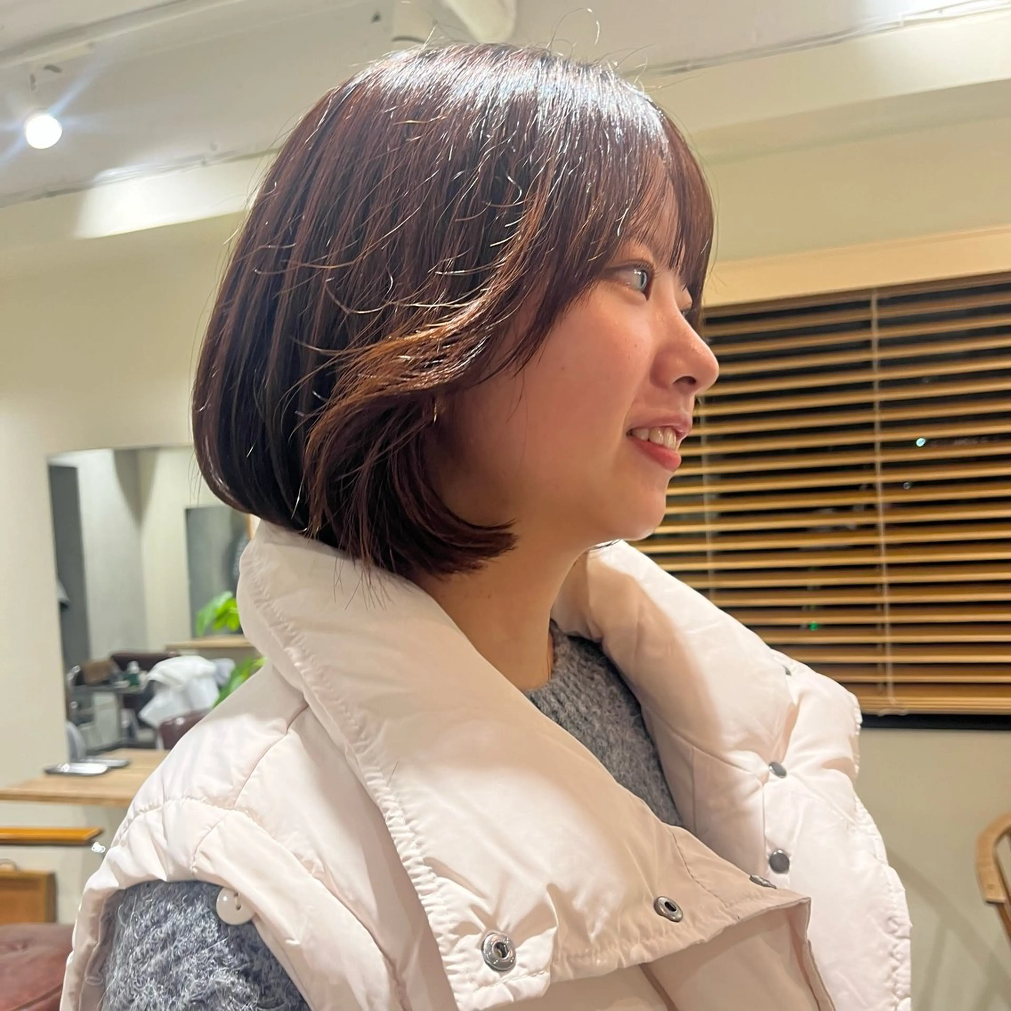 ショート ボブ タンバルモリ 韓国風ヘア カット トリートメント ヘッドスパ ヘアセット 🦮shiori アイドルオタク🦮のヘアスタイル